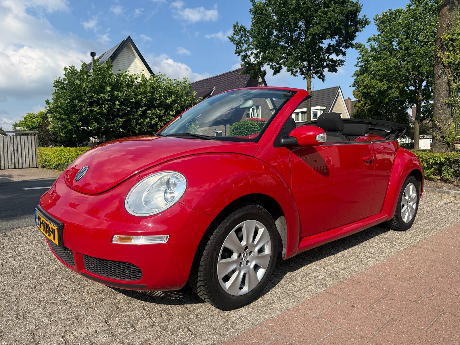 Foto van Volkswagen New Beetle Cabriolet