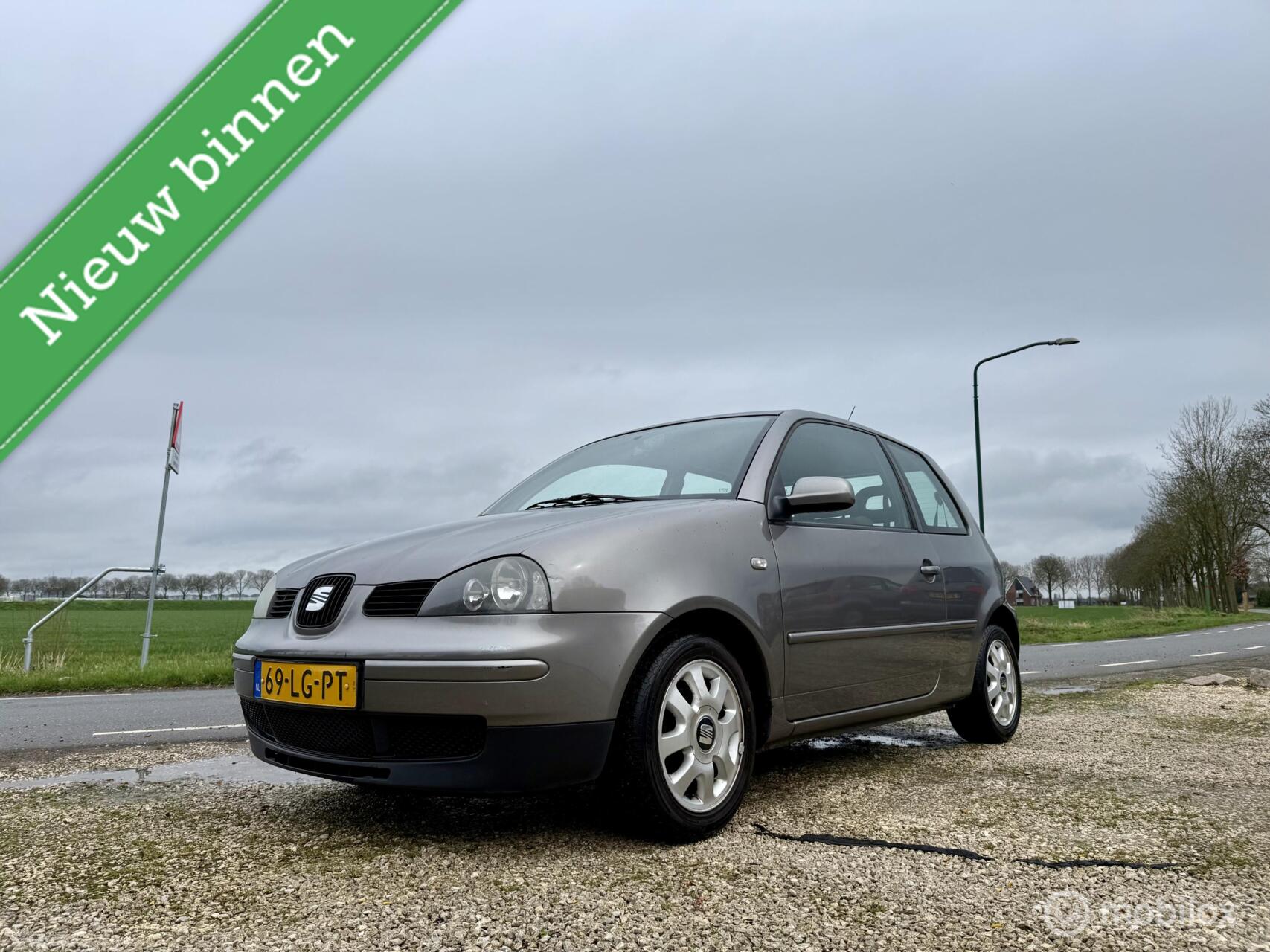 Seat Arosa 1.4i S, BJ 2003, Lage km stand, APK Feb 2027 2003 - voorkant
