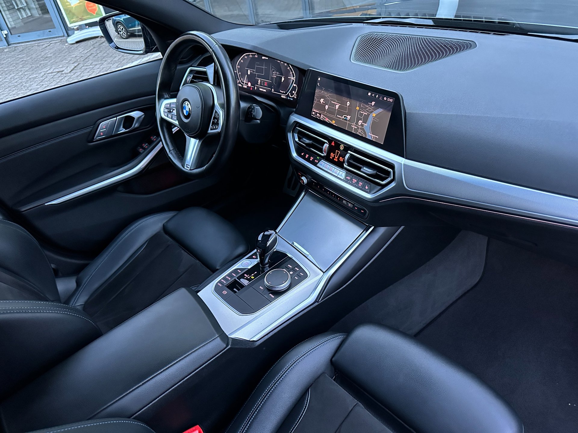 Foto van BMW 330e