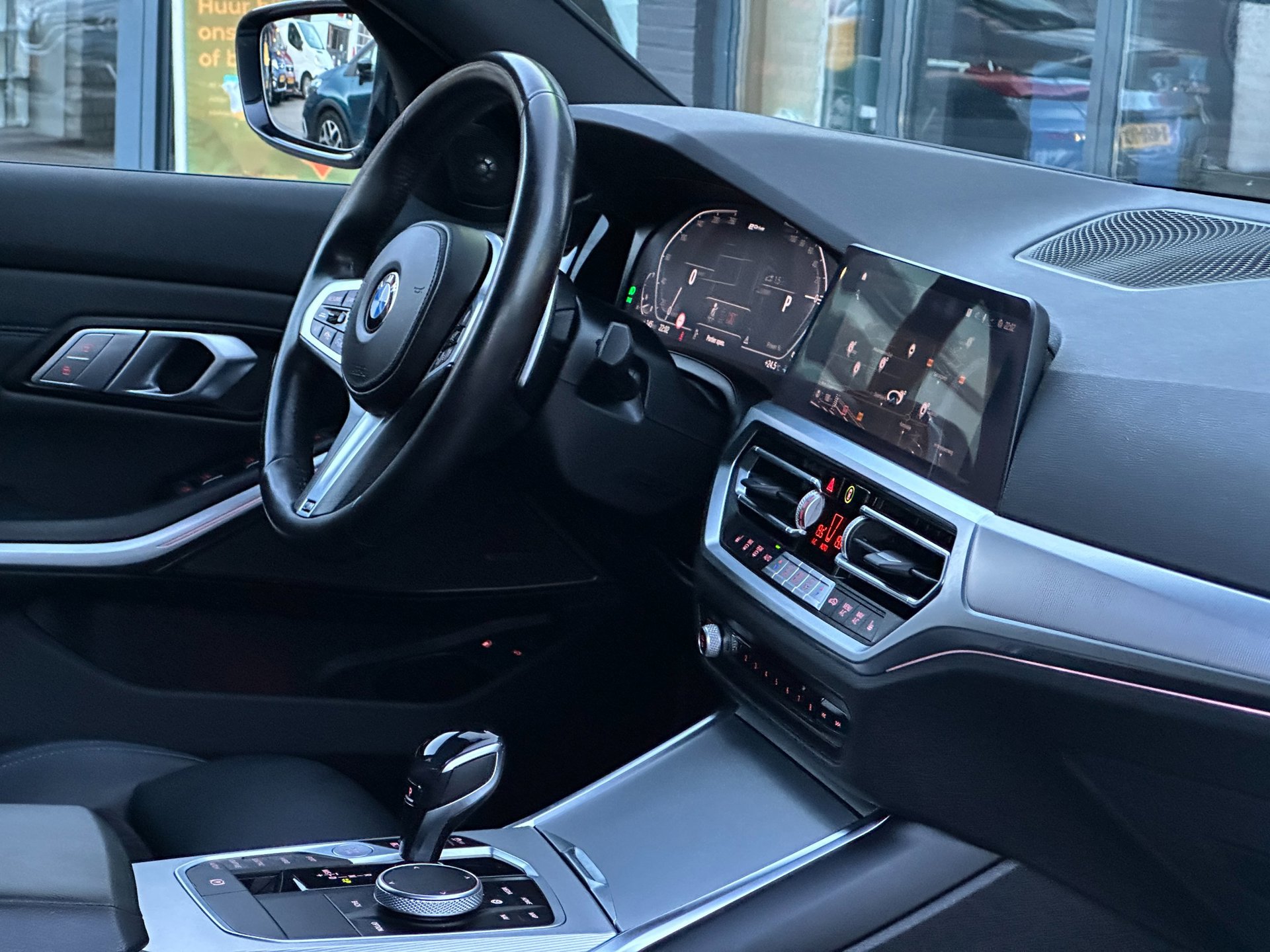 Foto van BMW 330e