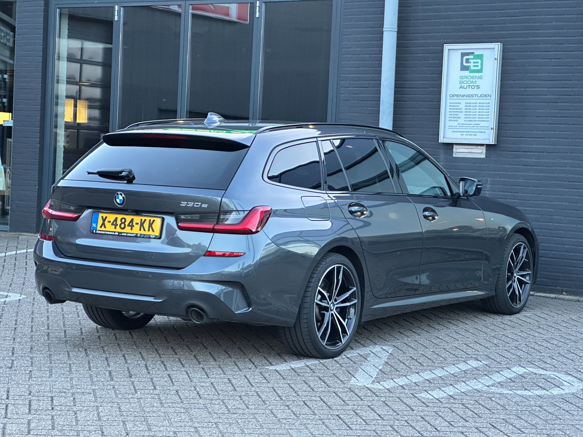 Foto van BMW 330e