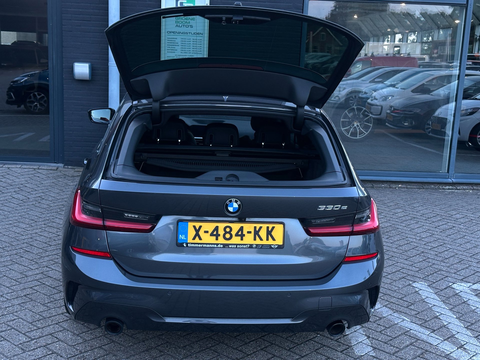 Foto van BMW 330e