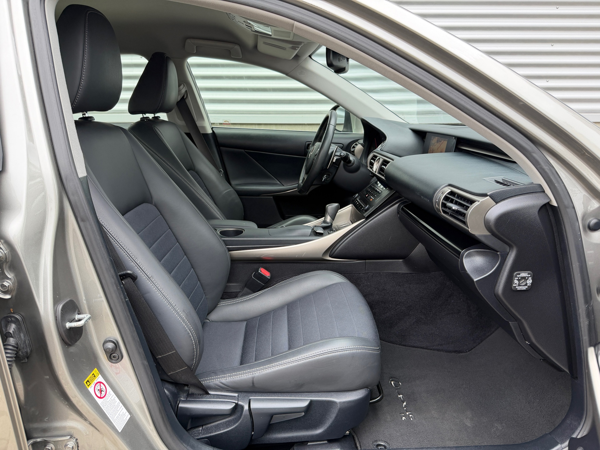 Foto van Lexus Lexus Is300h