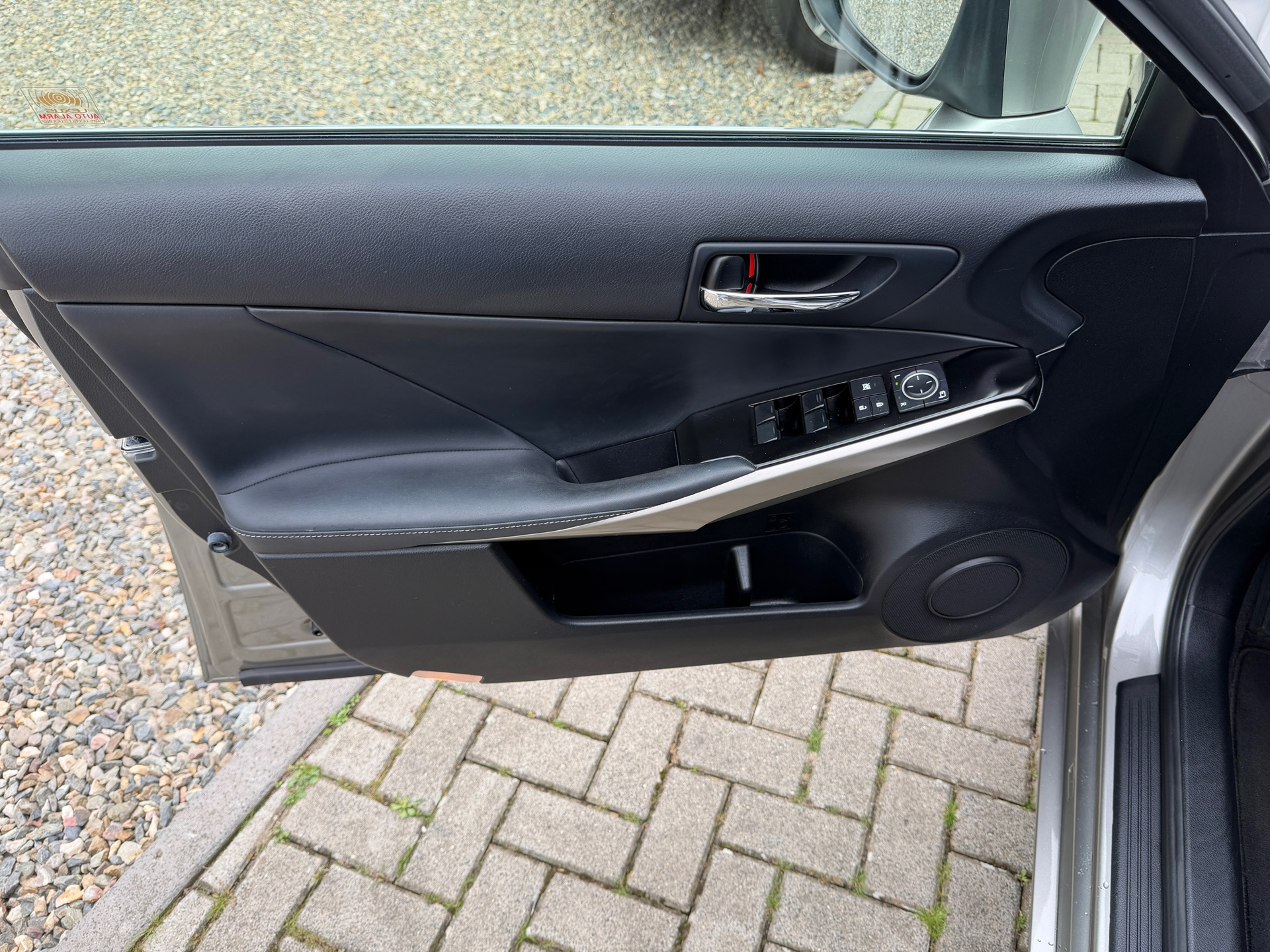Foto van Lexus Lexus Is300h