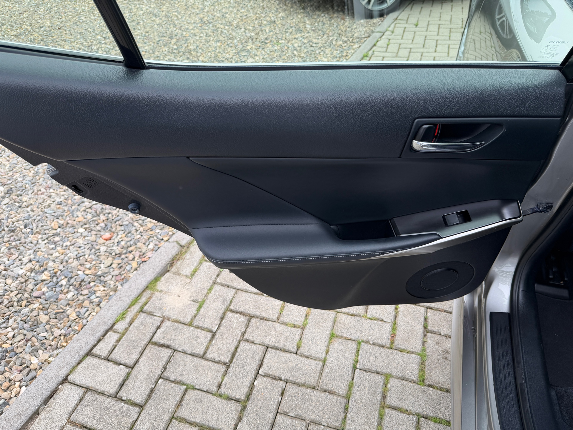 Foto van Lexus Lexus Is300h