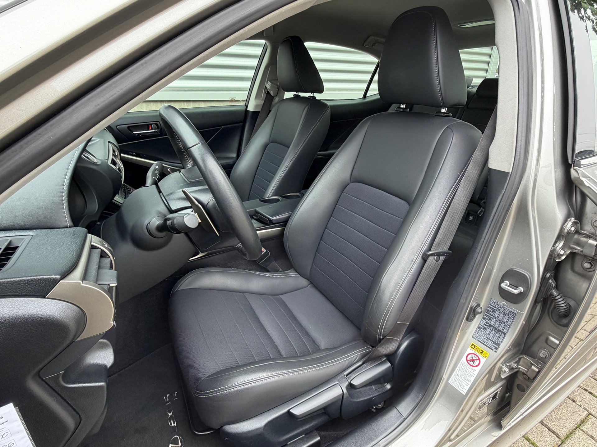 Foto van Lexus Lexus Is300h