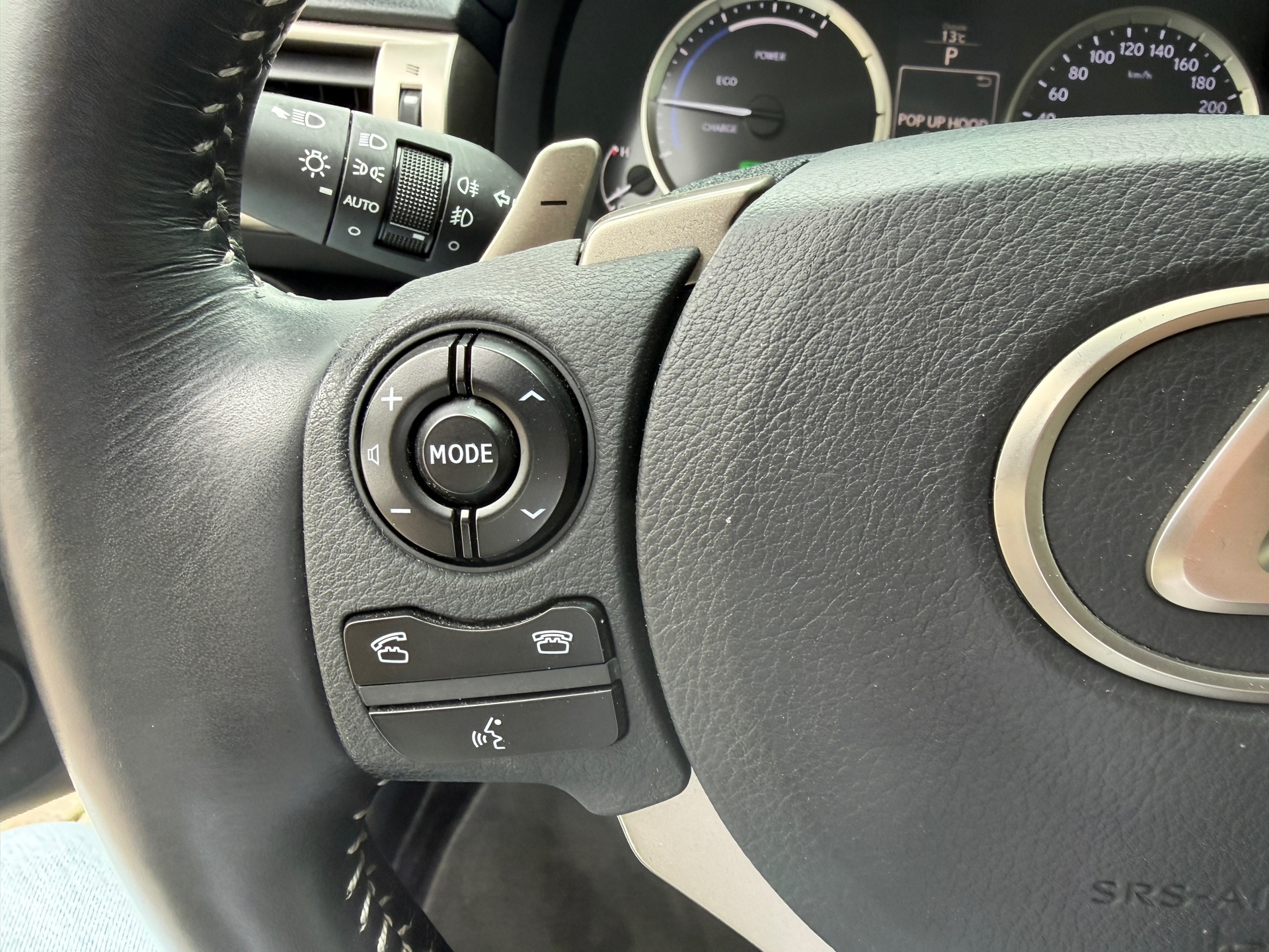 Foto van Lexus Lexus Is300h