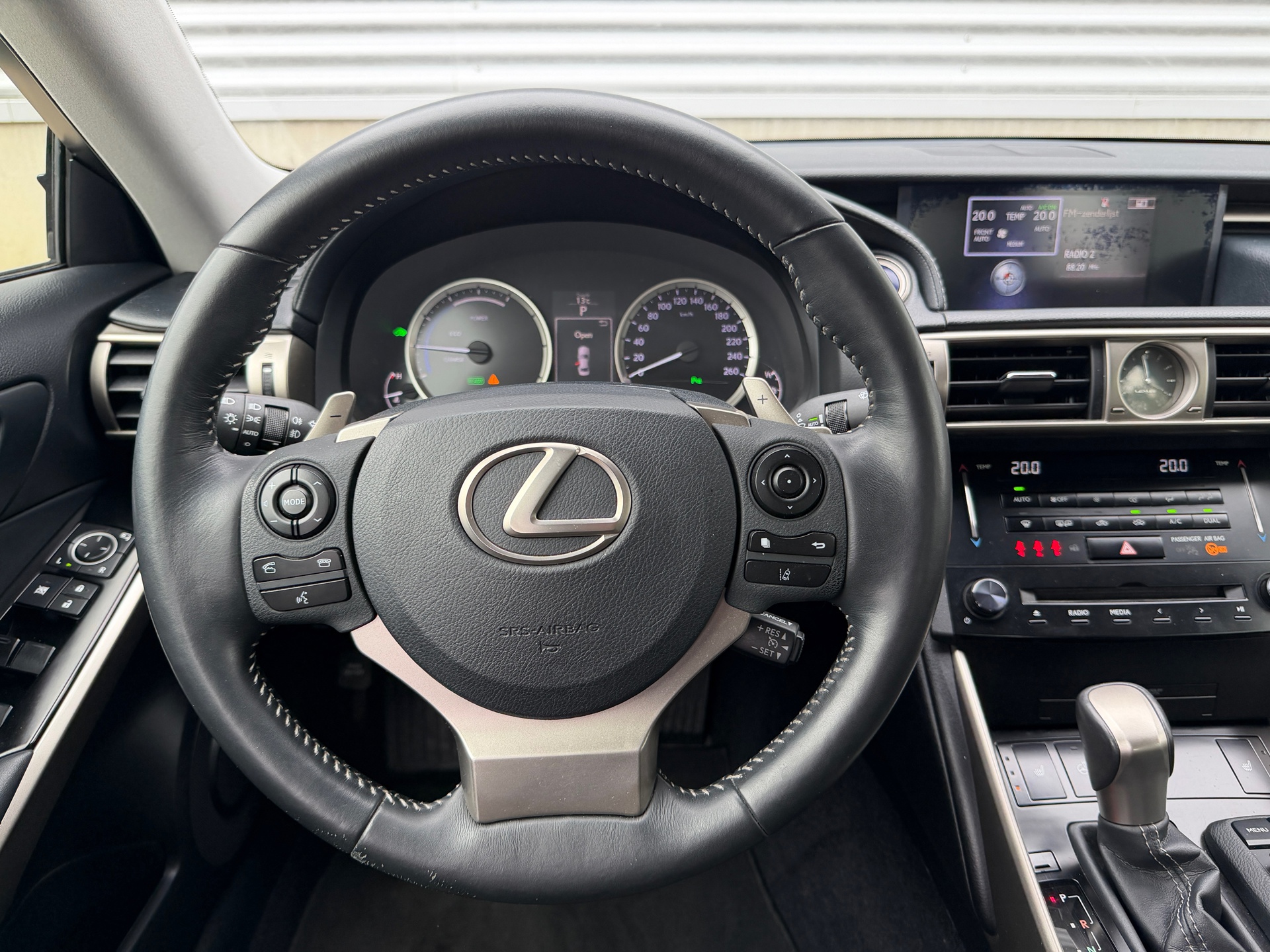 Foto van Lexus Lexus Is300h