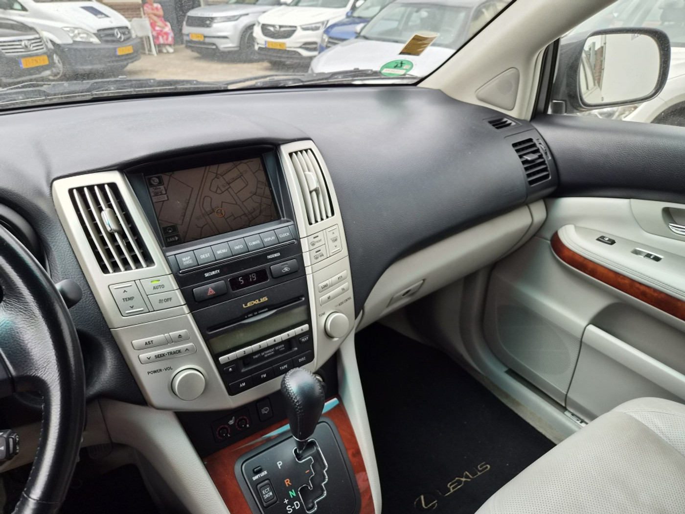 Foto van Lexus Lexus Rx300