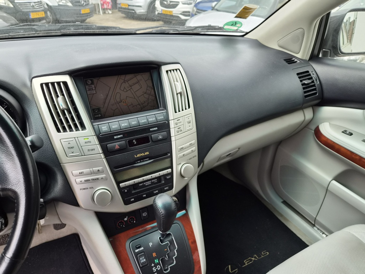 Foto van Lexus Lexus Rx300