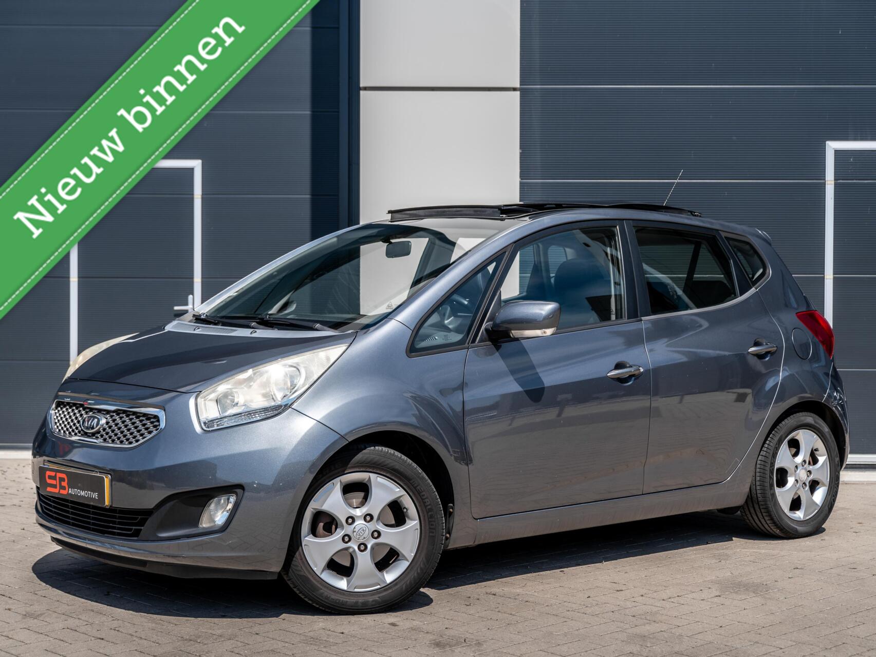 Kia Venga 1.4 CVVT X-ecutive Airco|Camera|Navi|Pano|BOMVOL! 2010 - voorkant