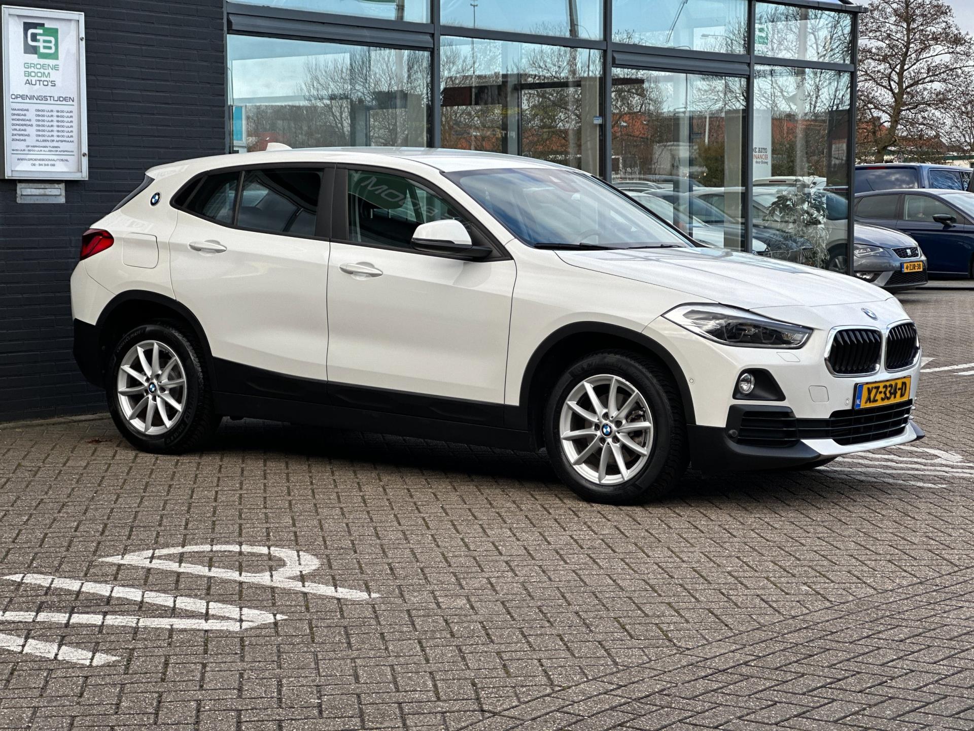 Foto van BMW X2 Sdrive18i