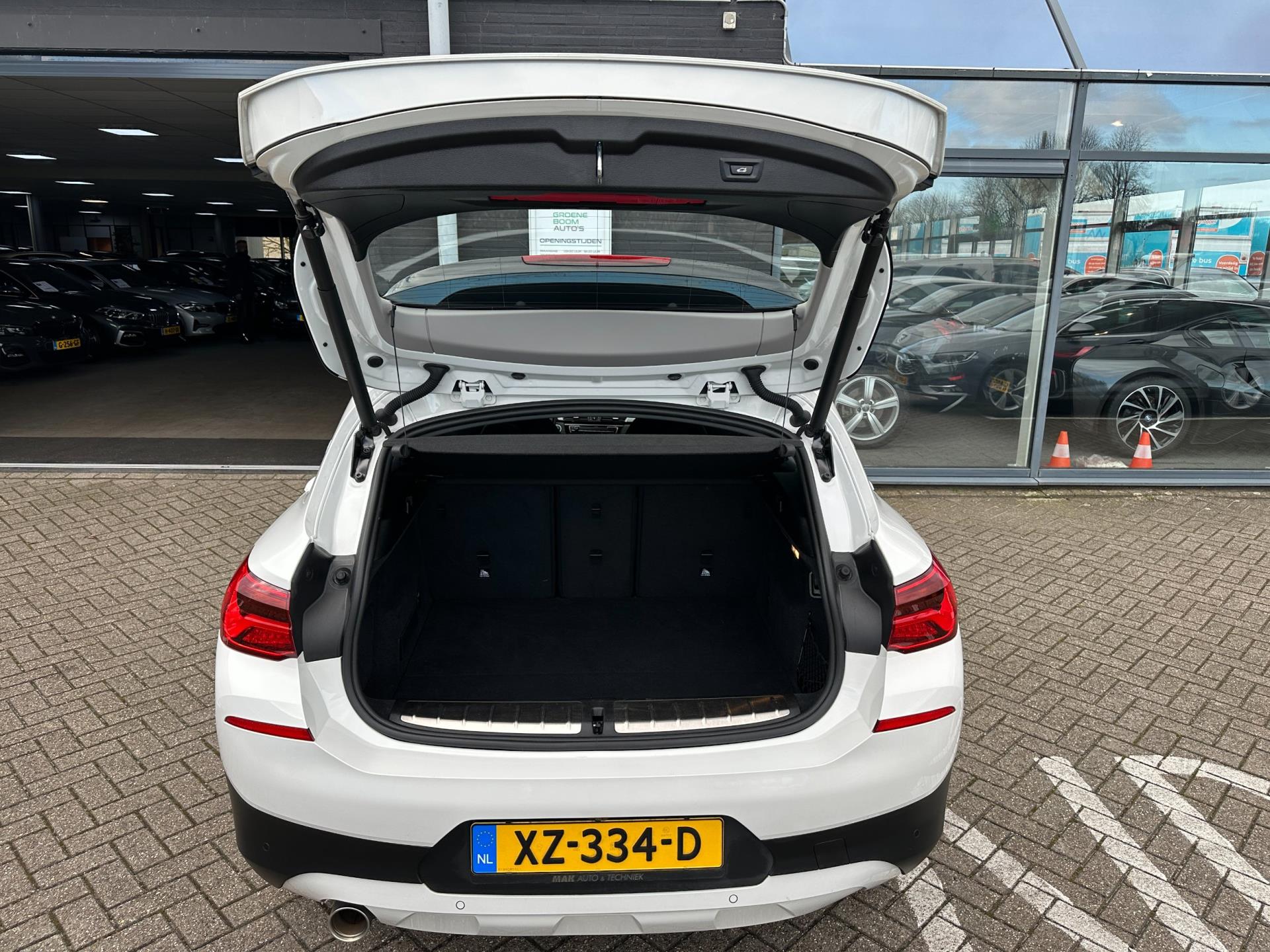 Foto van BMW X2 Sdrive18i