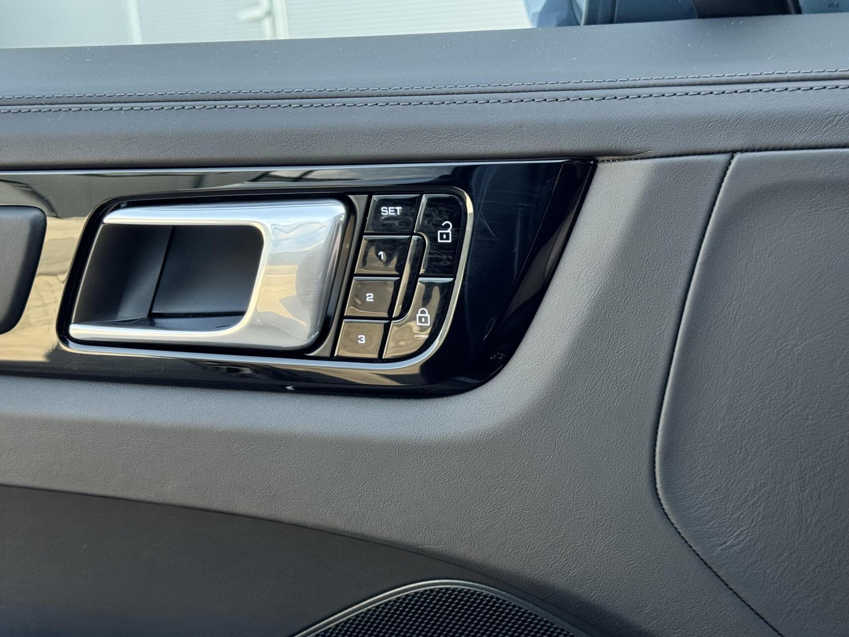 Foto van Porsche Cayenne S