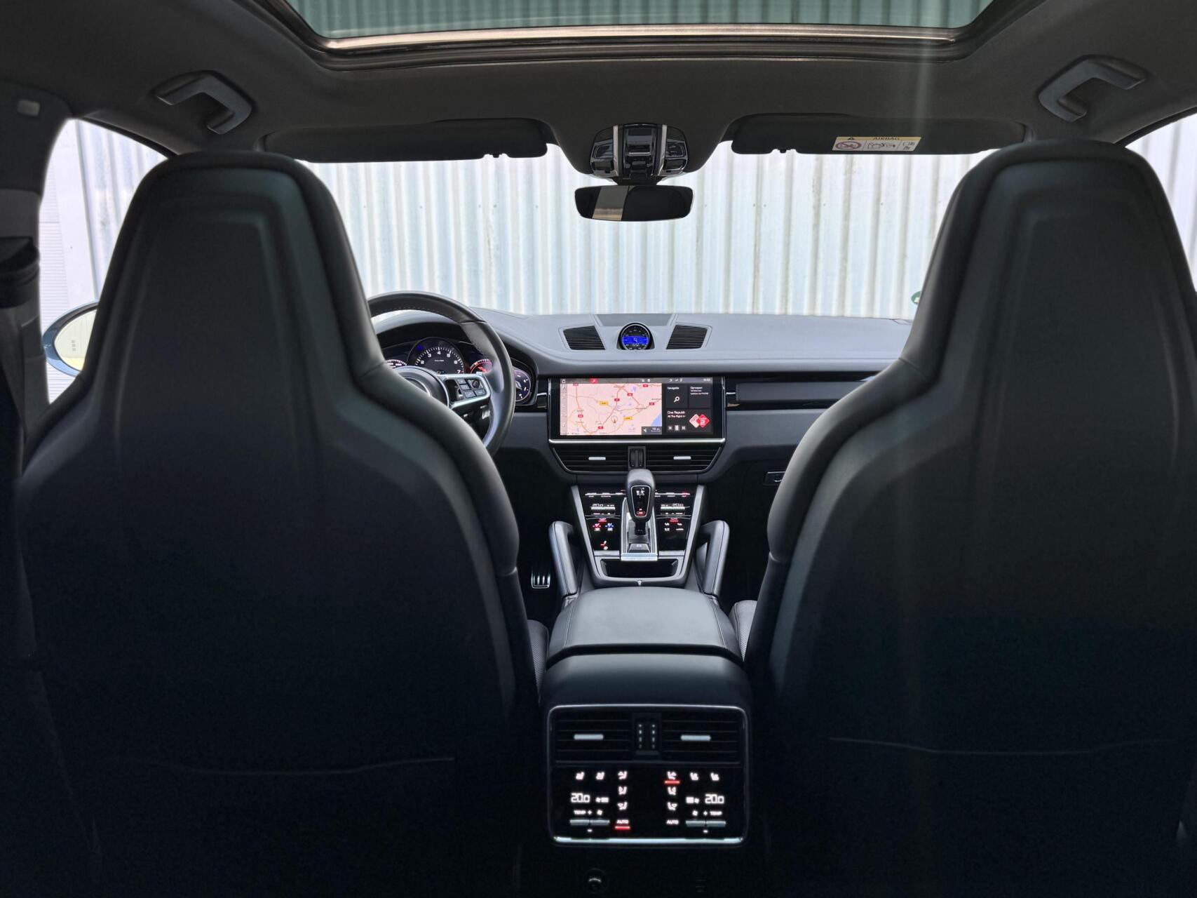 Foto van Porsche Cayenne S