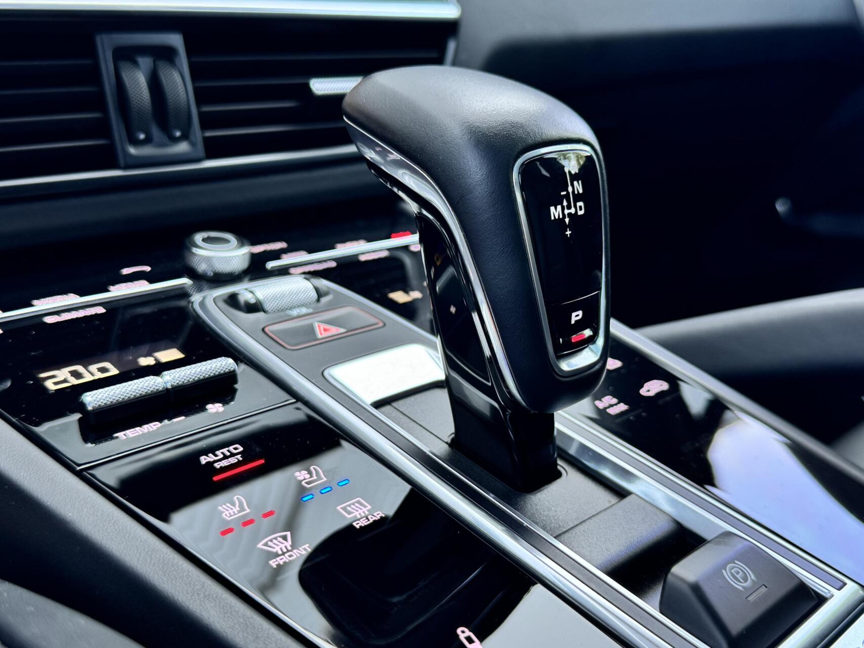 Foto van Porsche Cayenne S