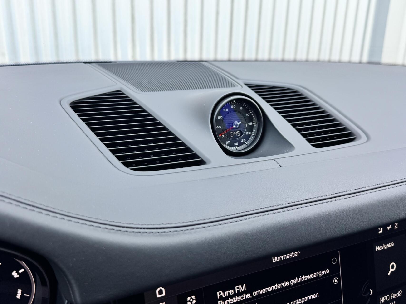 Foto van Porsche Cayenne S