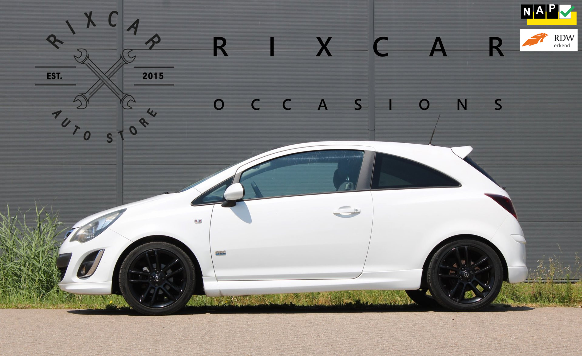 Opel Corsa 1.4-16V ColorEdition OPC-Line Touch&Connect AFL !!NIEUWBINNEN!! 2011 - voorkant