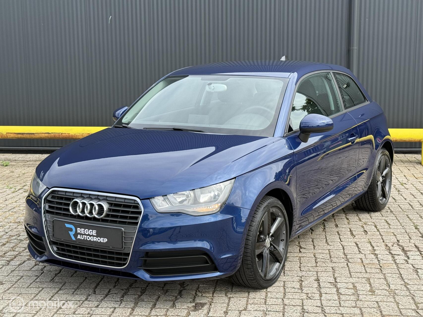 Audi Audi A1 1.2 TFSI Ambition NAVI | TOPSTAAT | 2011 - voorkant