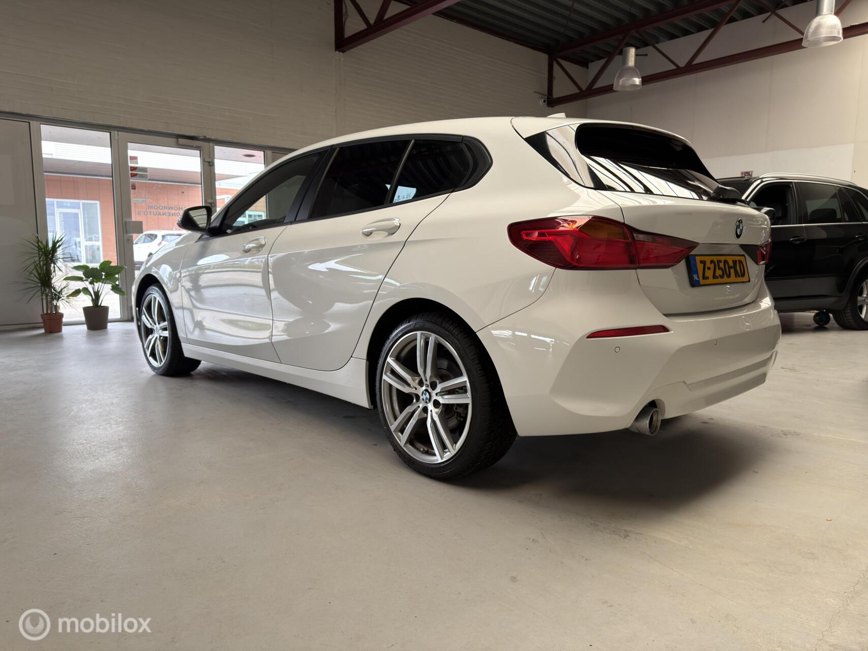 Foto van BMW 118i