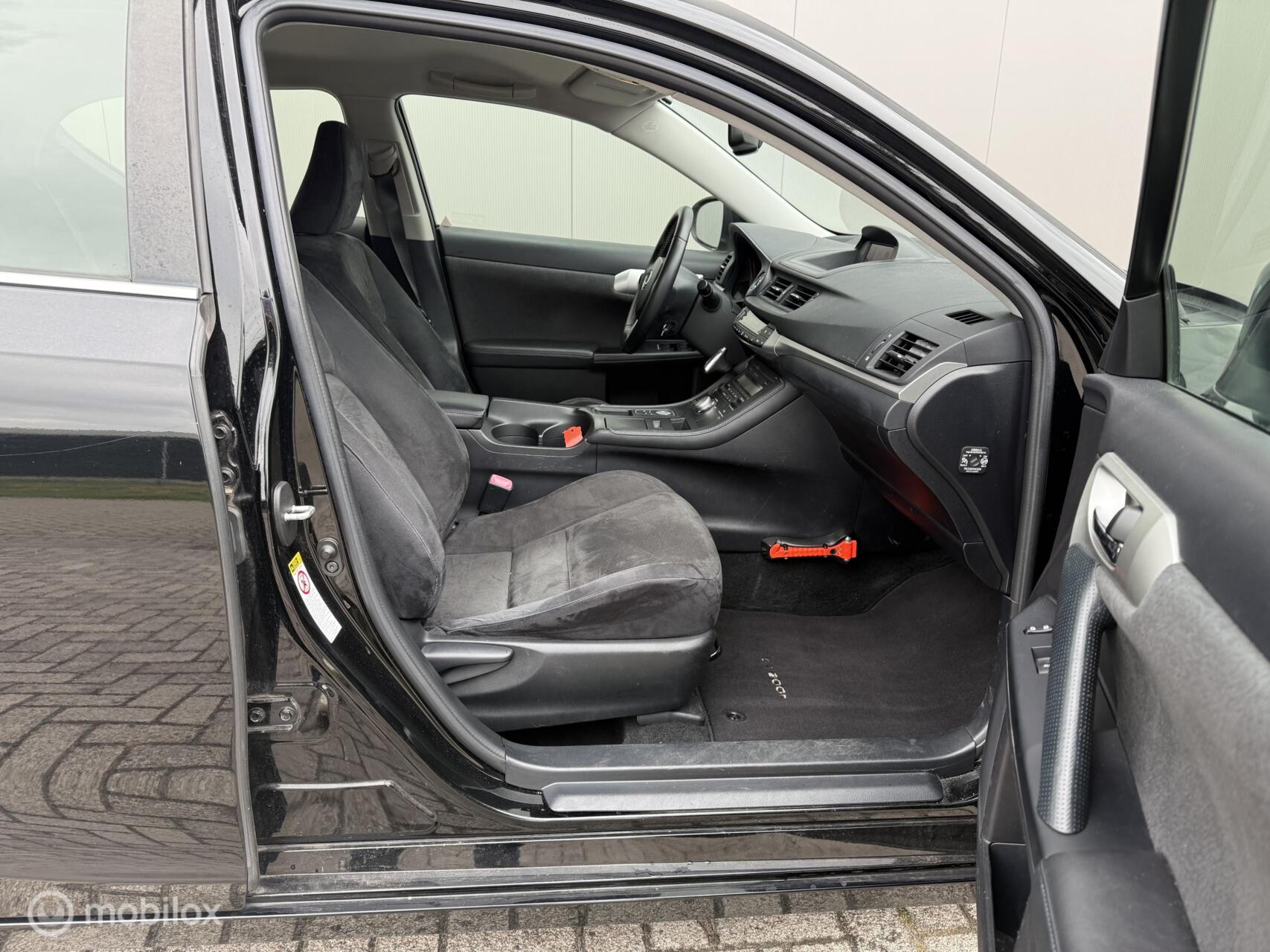 Foto van Lexus Lexus Ct200h