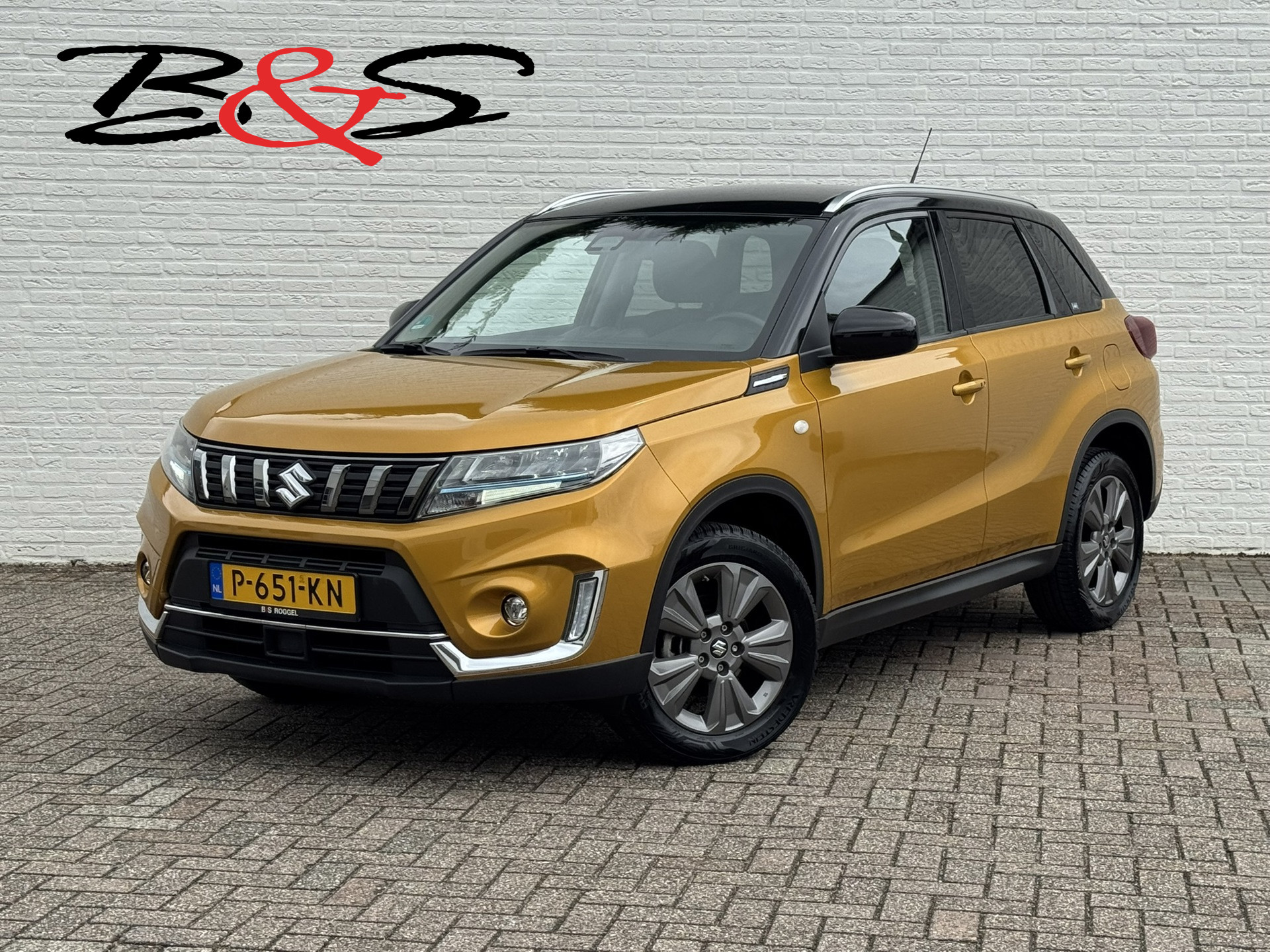 Suzuki Vitara 1.5 Hybrid Select Automaat Trekhaak Camara Navi Adaptive Cruise 2022 - voorkant