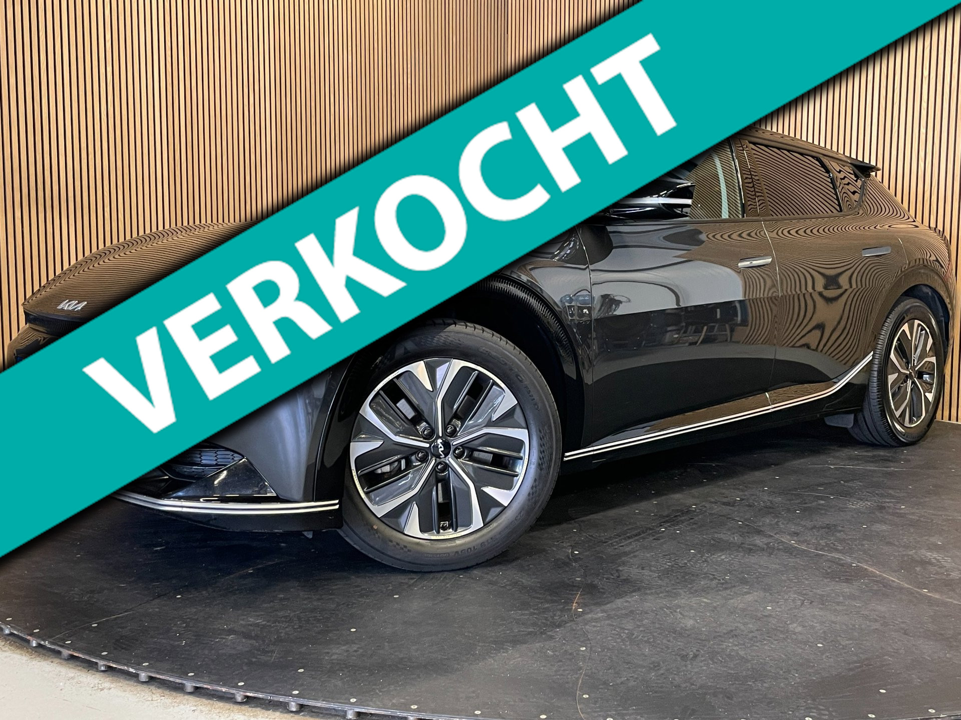 Kia Ev6 Plus 77.4 kWh|98% SOH|TREKHAAK|LEDER|MEMORY|STOELVERW.V+A/STOELVENT.V|STUURVERW|CAMERA|CARPLAY/ANDROID|BTW|1e EIG|NL-AUTO| 2022 - voorkant