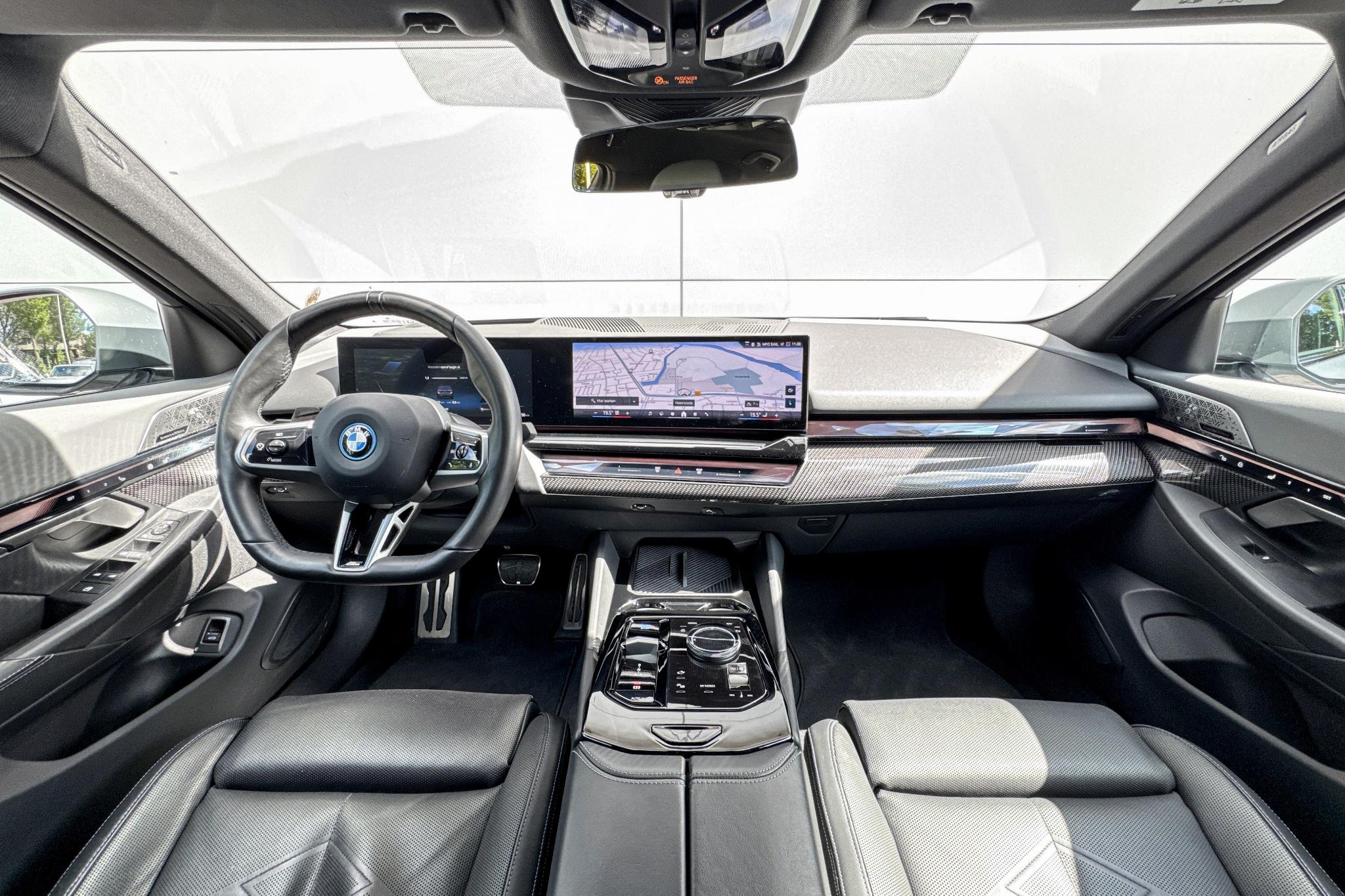 Foto van BMW I5 Edrive40