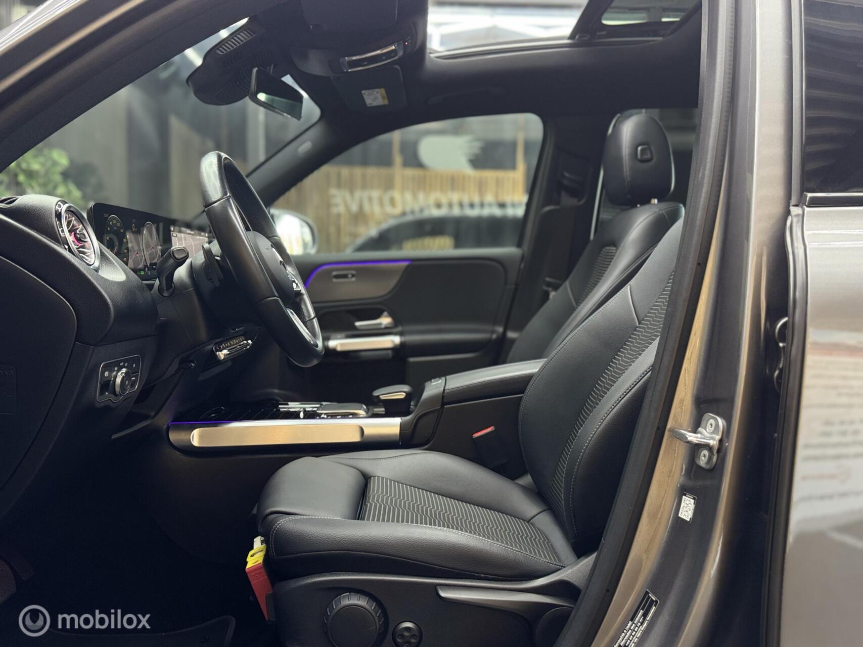 Foto van Mercedes-Benz Eqb 250