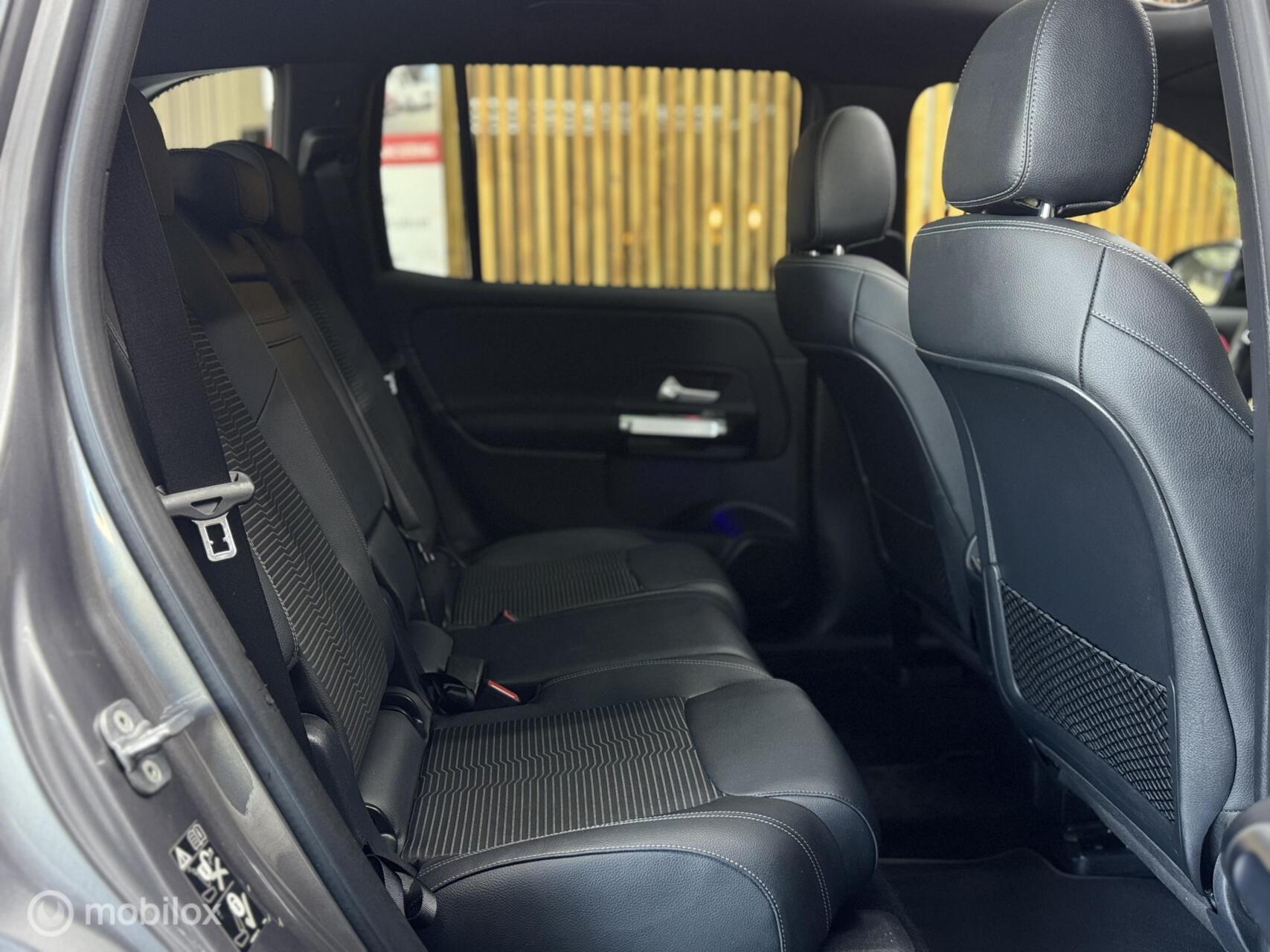 Foto van Mercedes-Benz Eqb 250