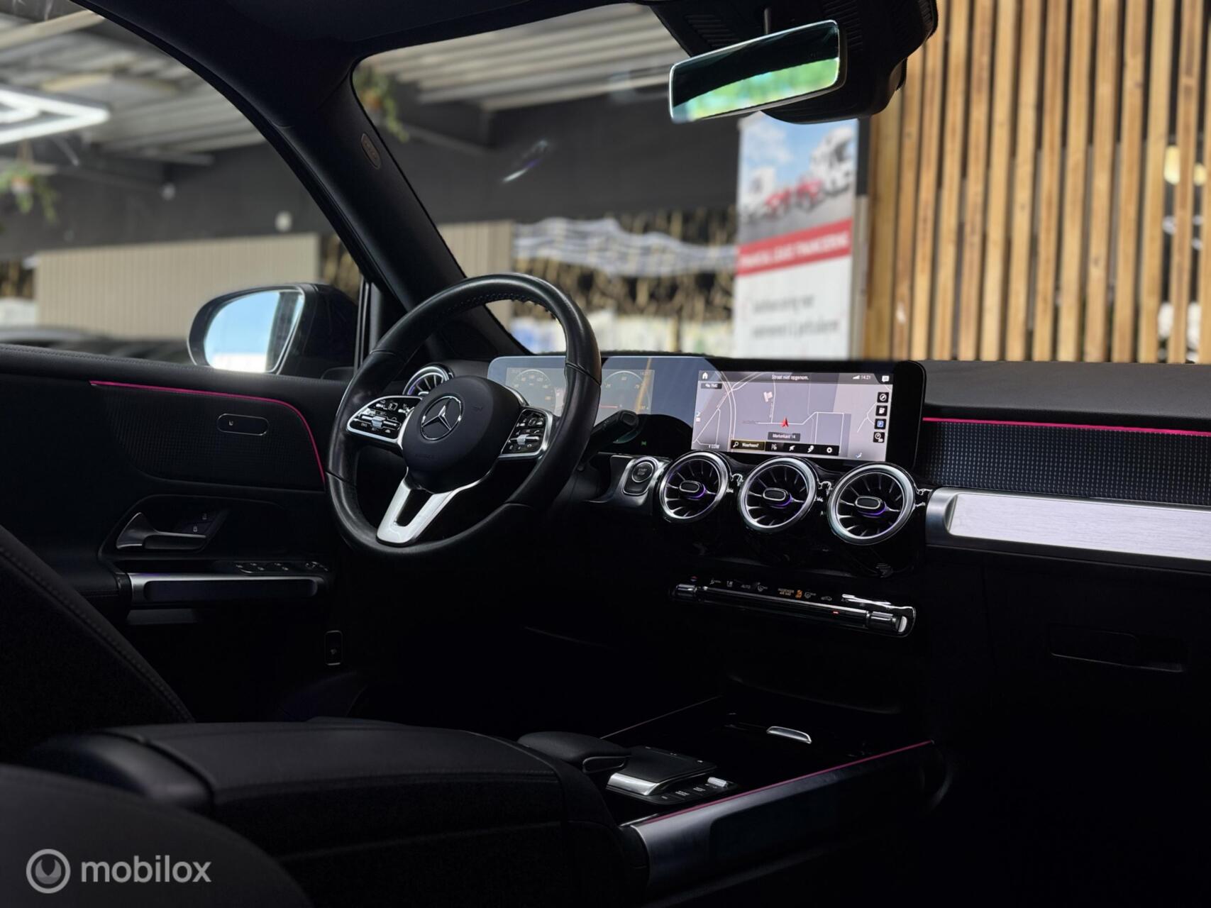 Foto van Mercedes-Benz Eqb 250
