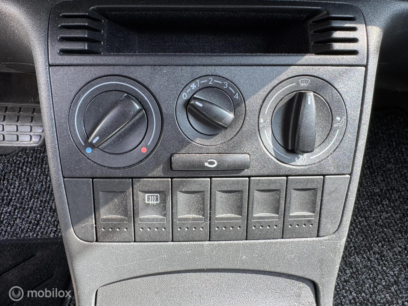 Foto van Volkswagen Lupo