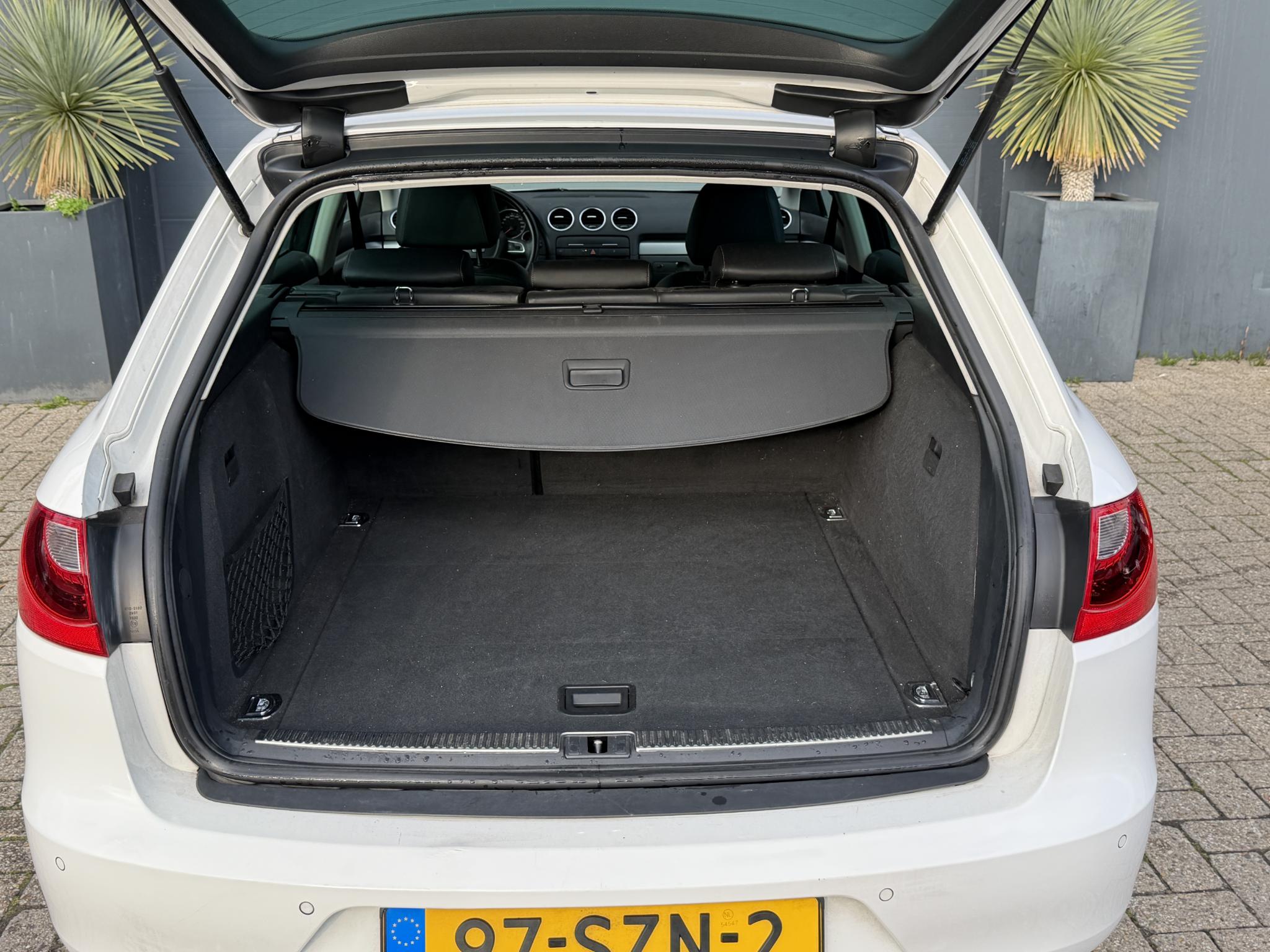 Foto van Seat Exeo ST