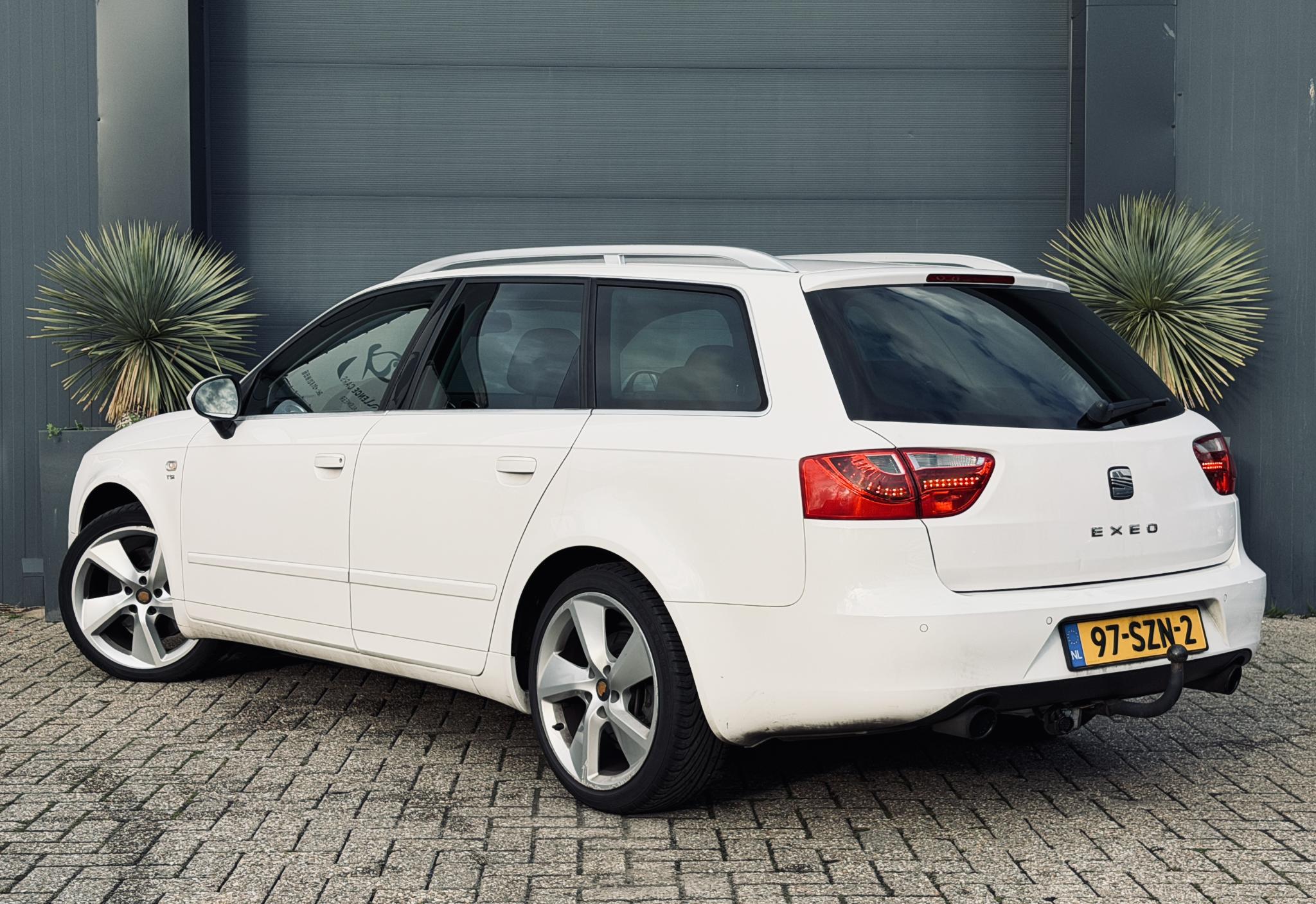 Foto van Seat Exeo ST