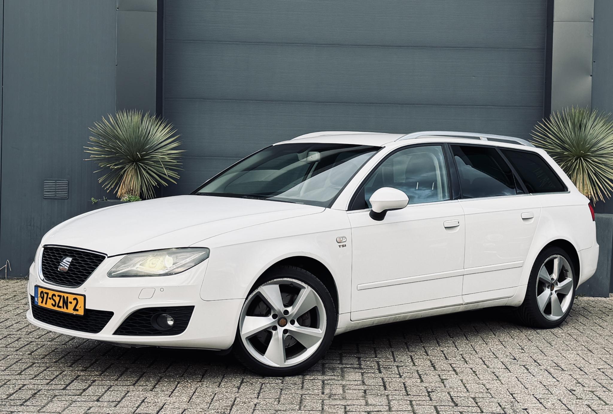 Foto van Seat Exeo ST