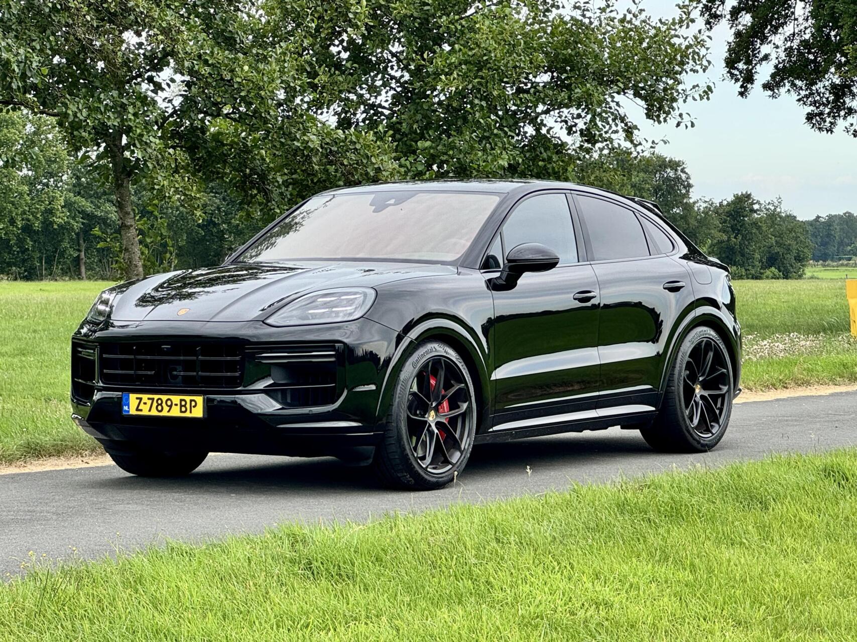 Foto van Porsche Cayenne Turbo E-hybrid