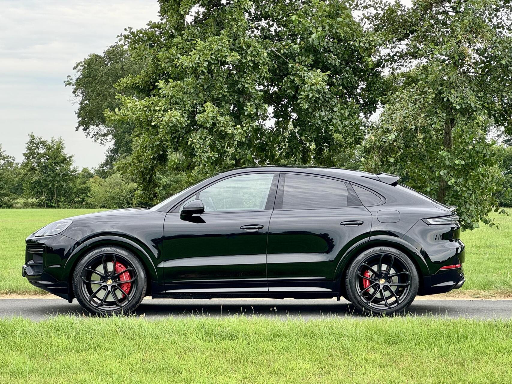 Foto van Porsche Cayenne Turbo E-hybrid