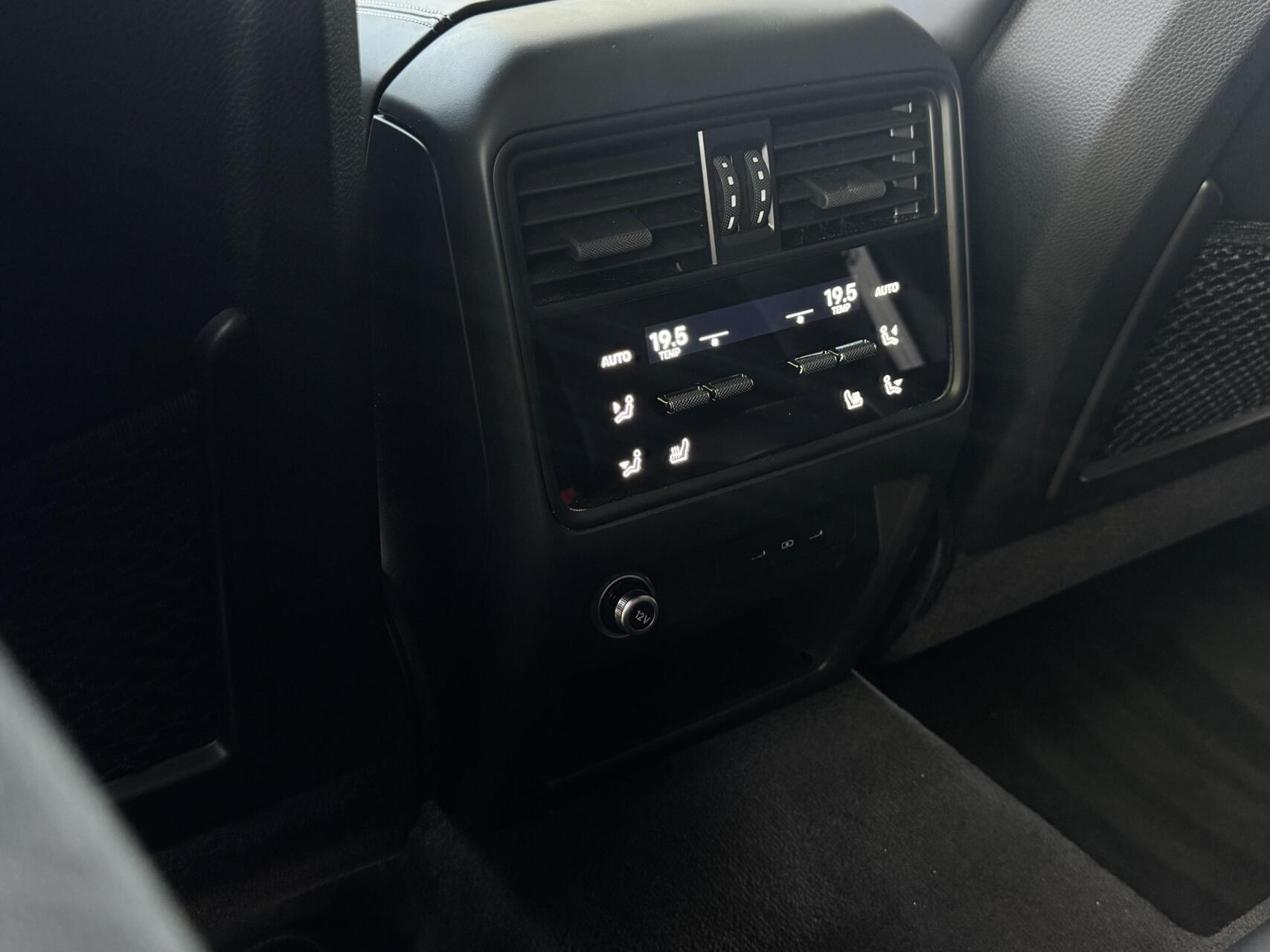 Foto van Porsche Cayenne Turbo E-hybrid