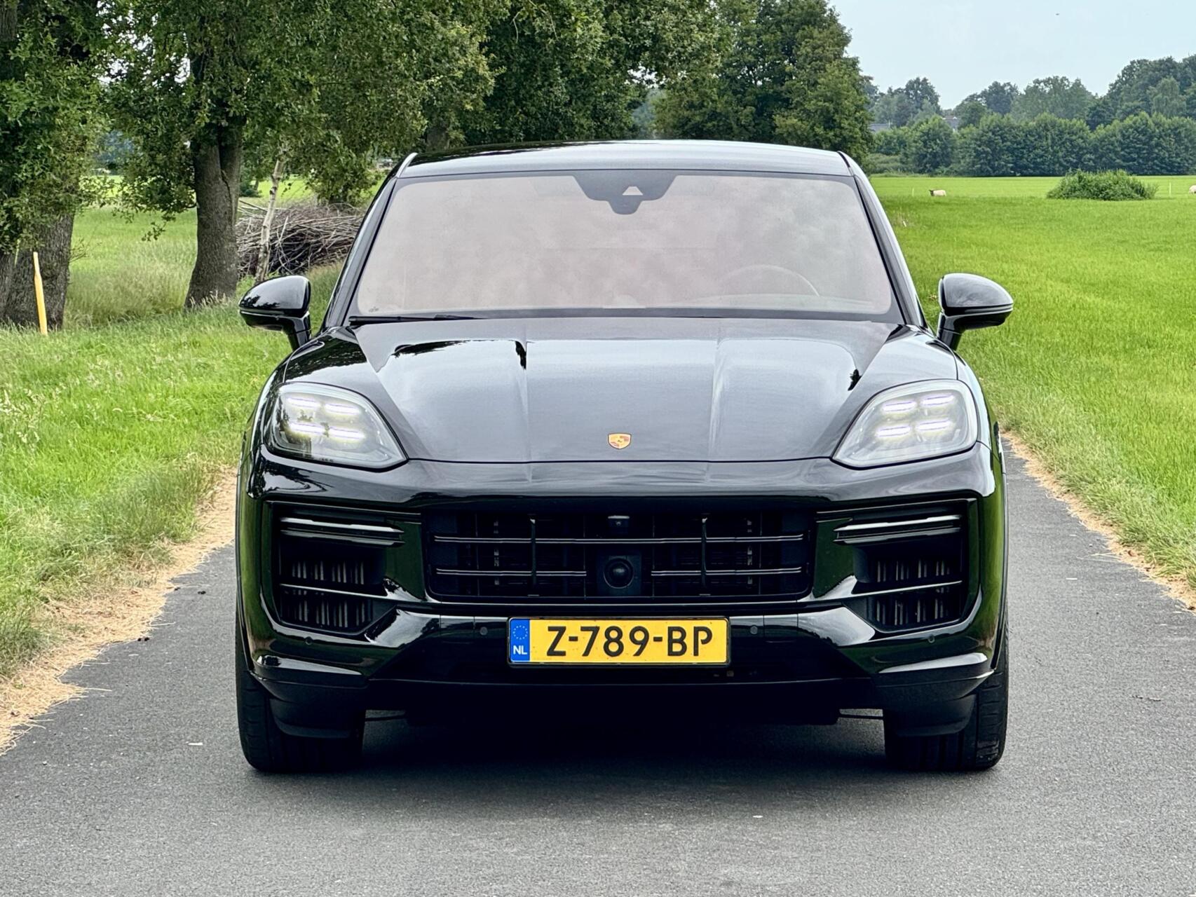 Foto van Porsche Cayenne Turbo E-hybrid