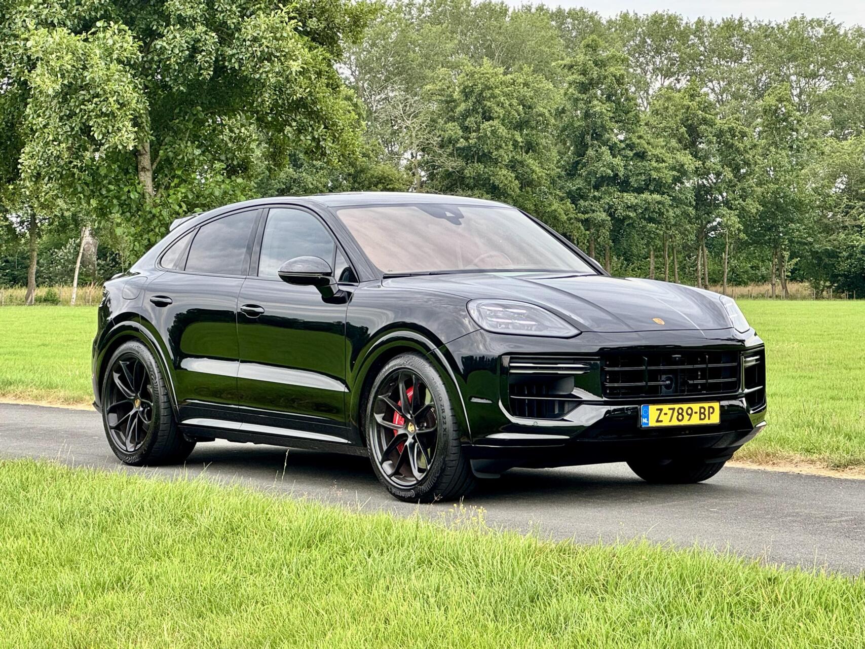 Foto van Porsche Cayenne Turbo E-hybrid