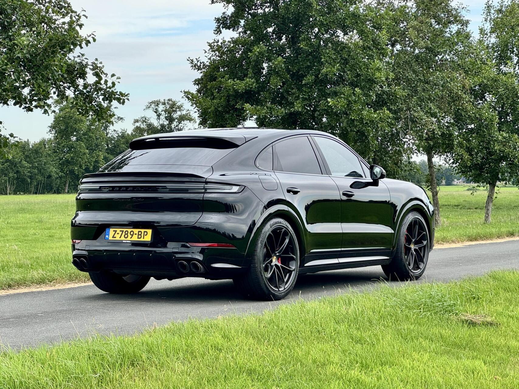 Foto van Porsche Cayenne Turbo E-hybrid