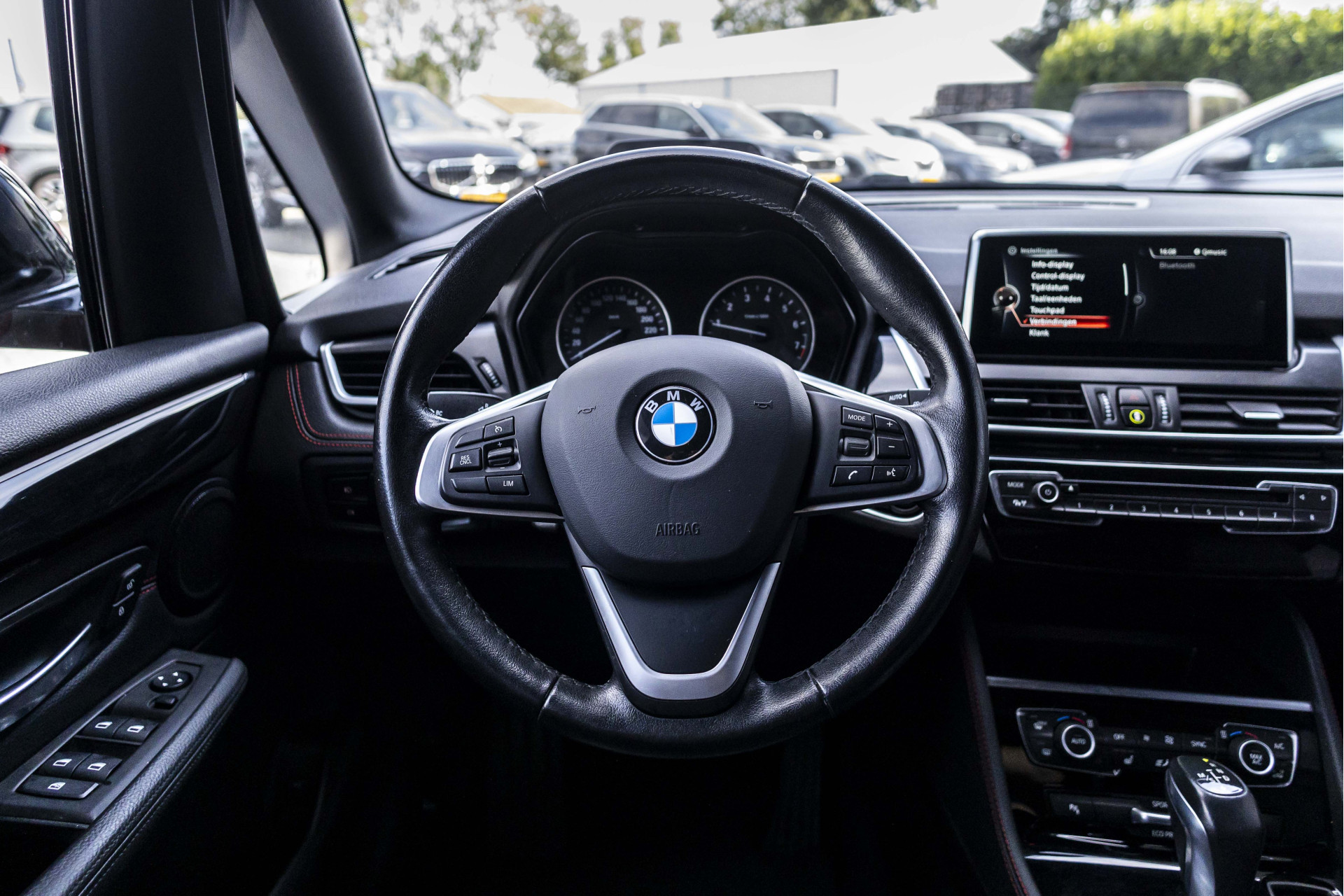 Foto van BMW 218i Active Tourer
