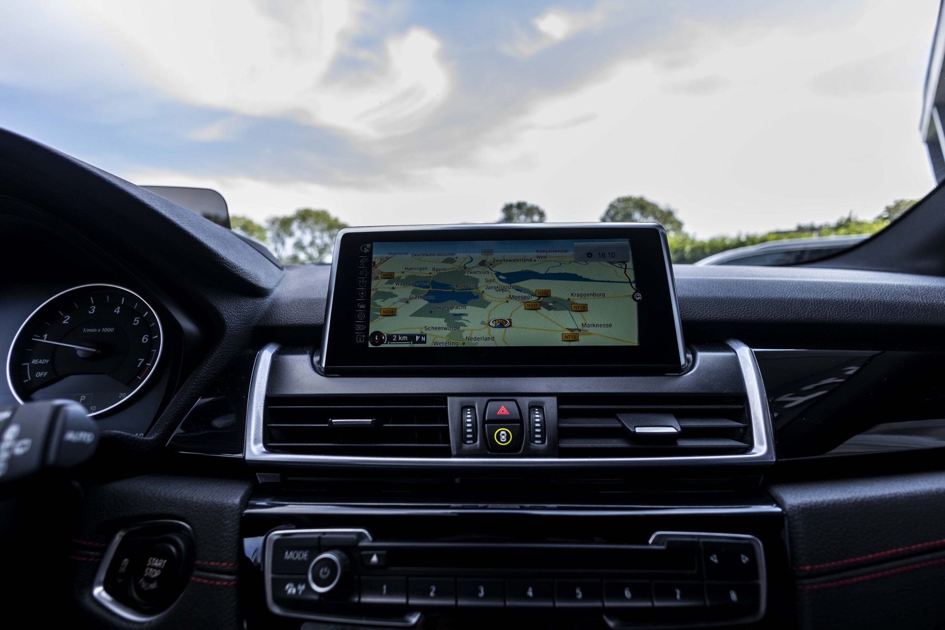 Foto van BMW 218i Active Tourer