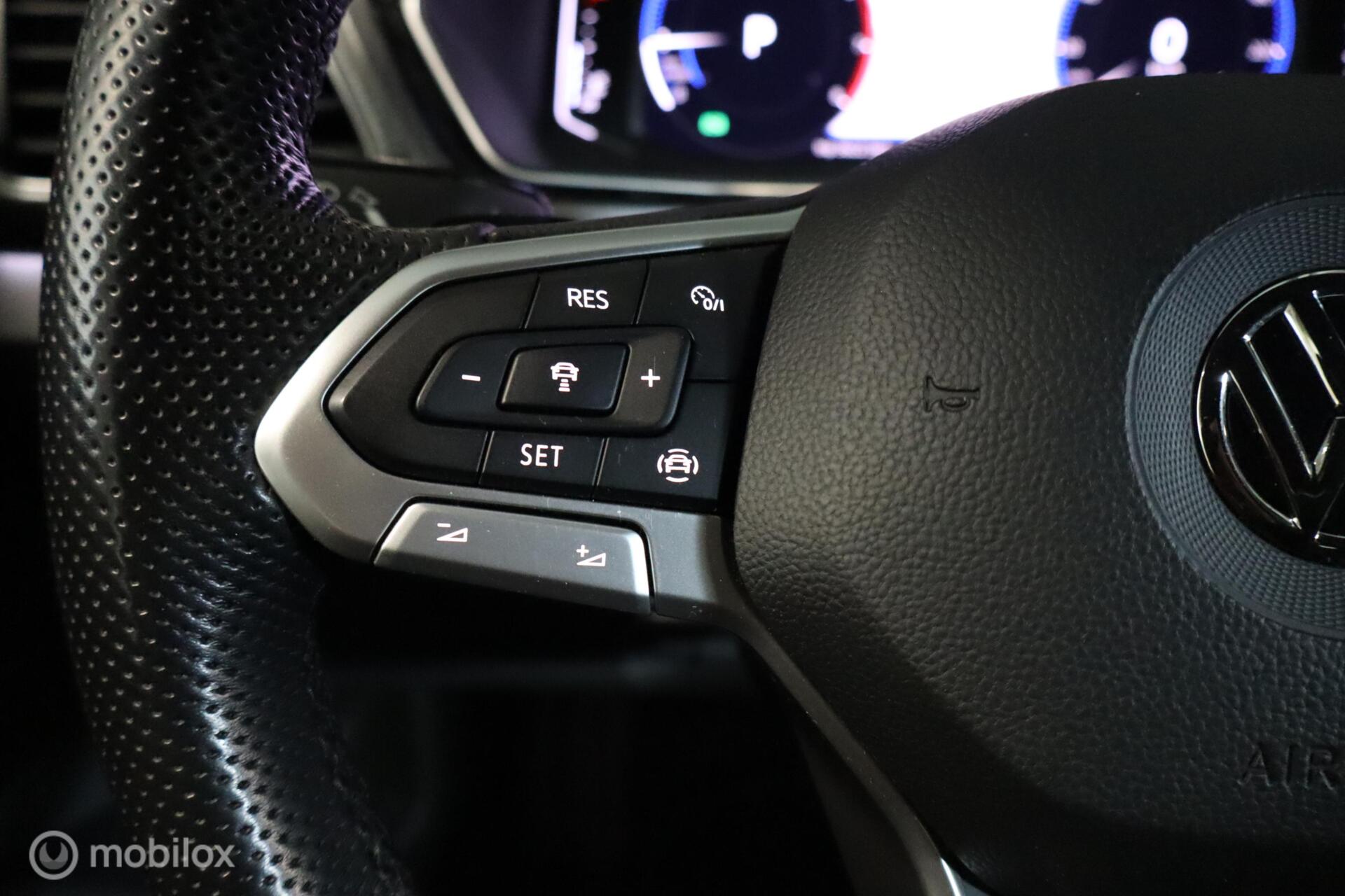 Foto van Volkswagen T-cross