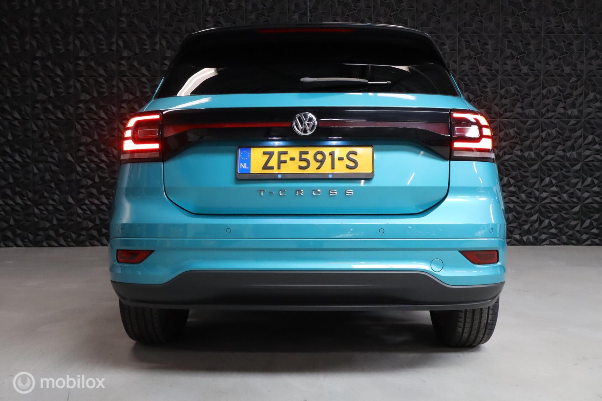 Foto van Volkswagen T-cross