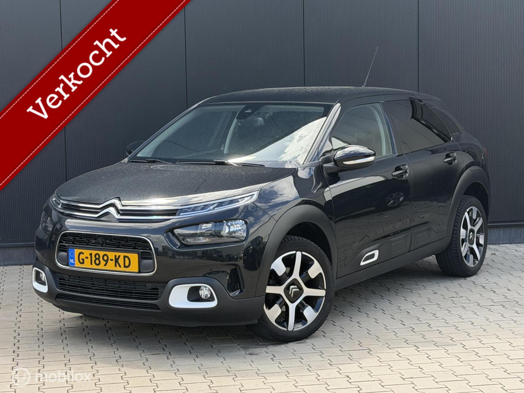 Citroen C4 Cactus 1.2 110PK Feel | AUTOMAAT | CAMERA | CARPLAY | 2018 - voorkant
