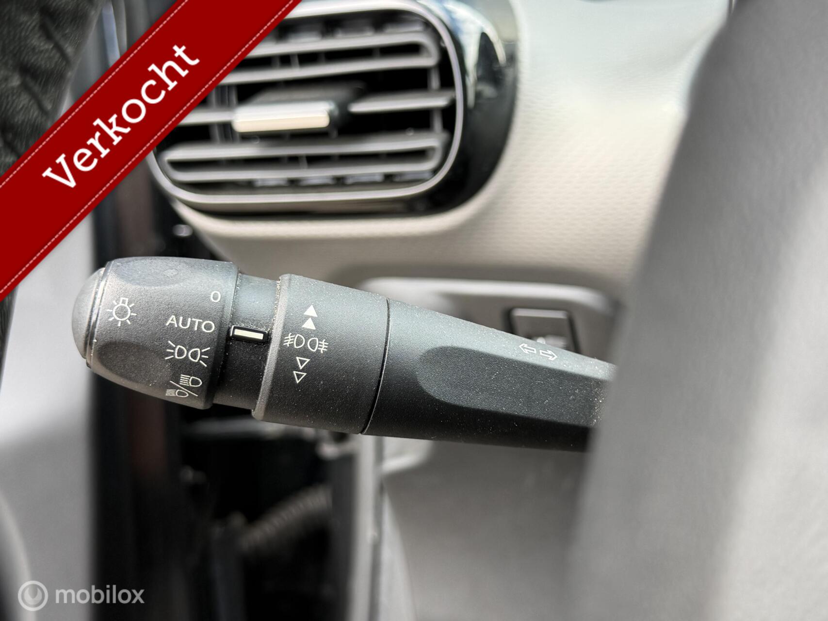 Foto van Citroen C4 Cactus
