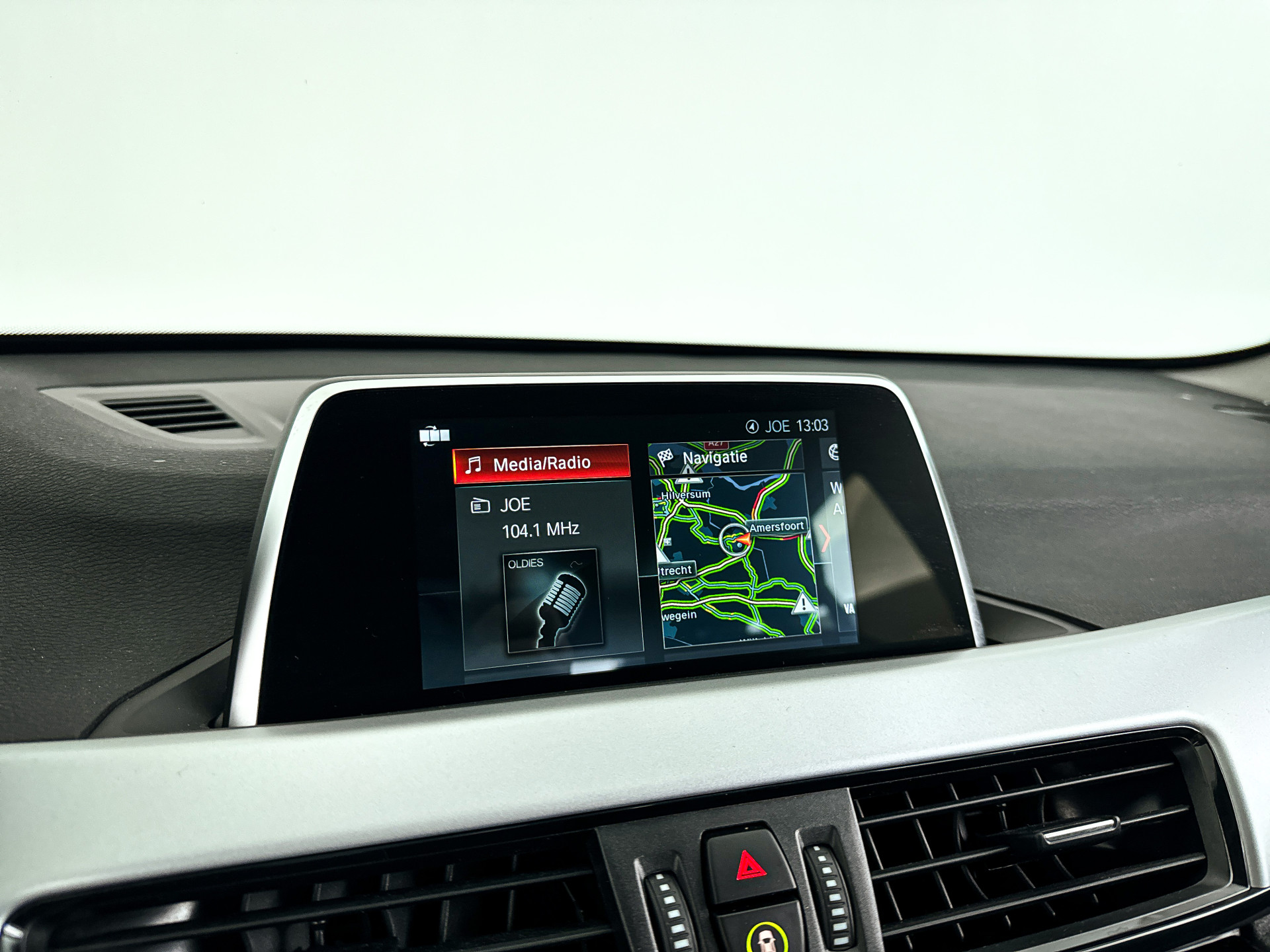 Foto van BMW X1 Sdrive18i