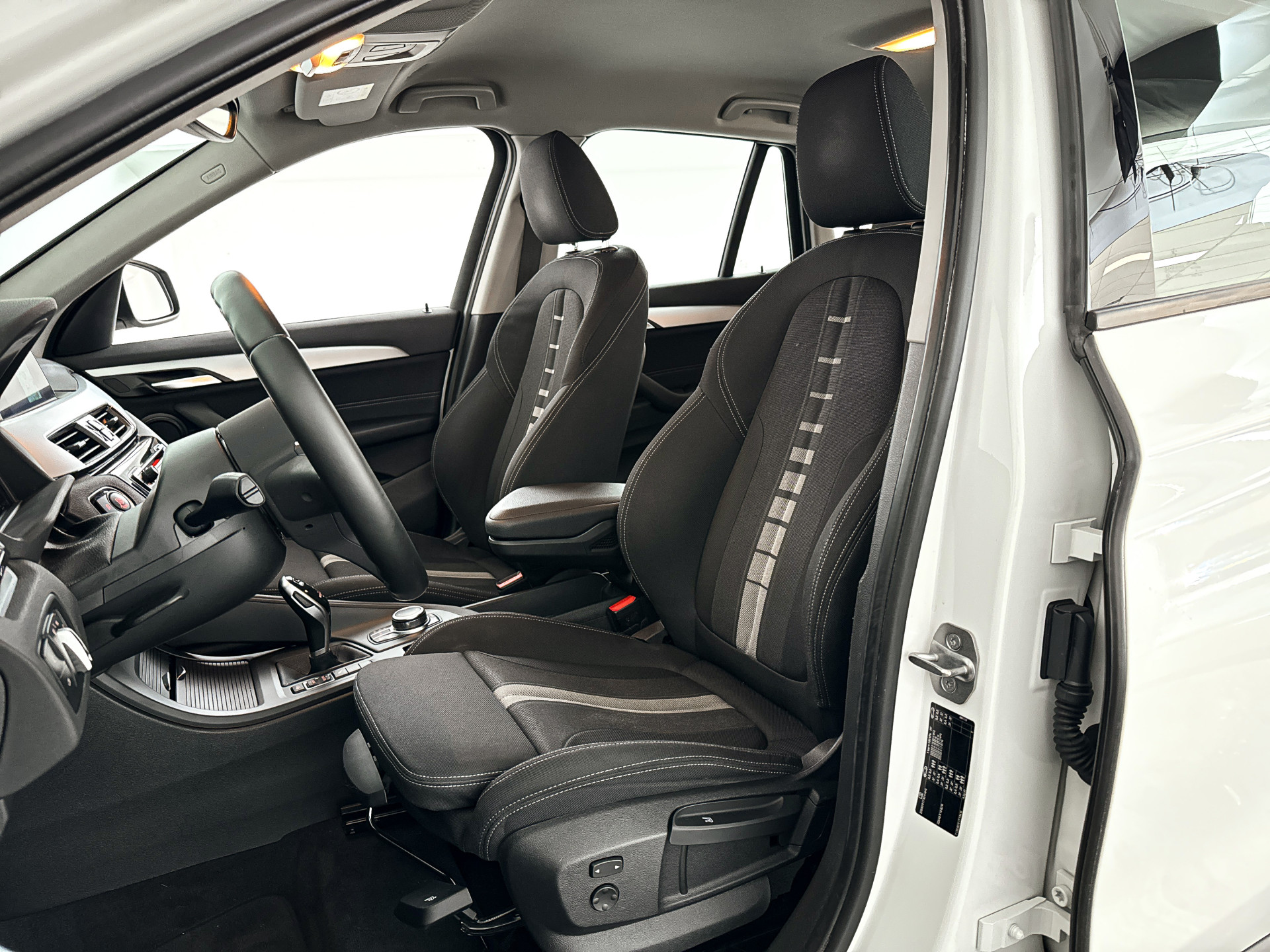 Foto van BMW X1 Sdrive18i