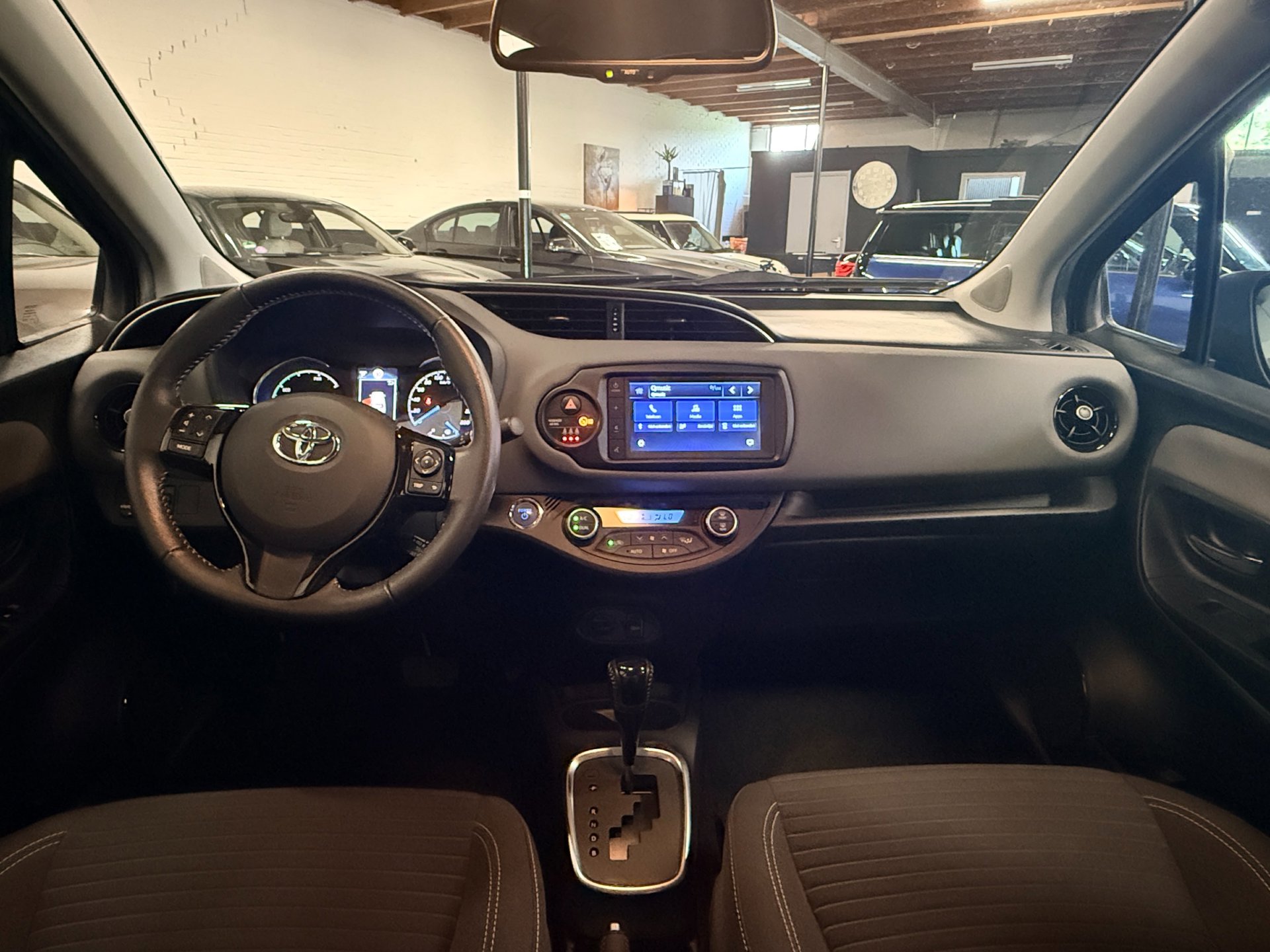 Foto van Toyota Toyota Yaris Hybrid